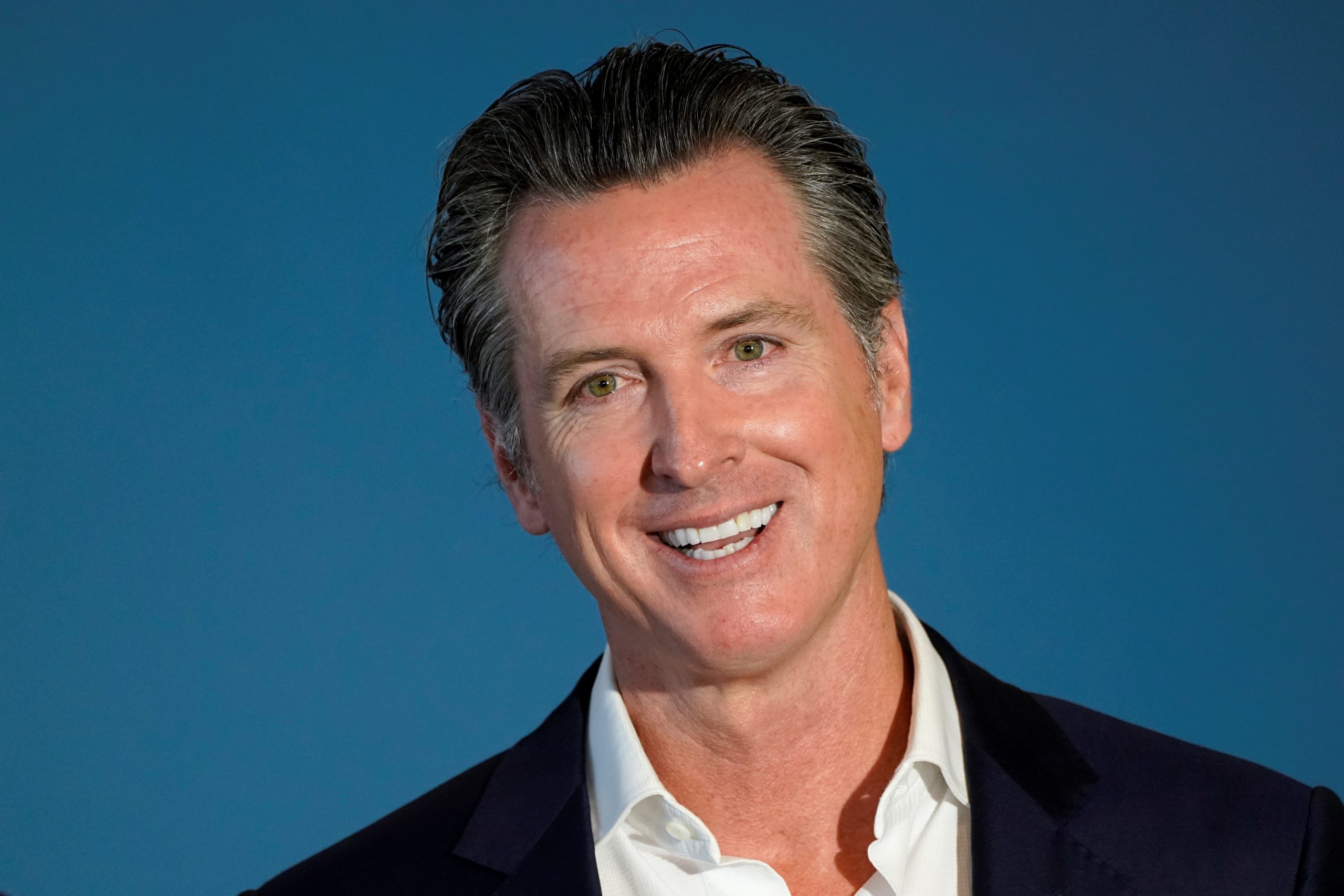 California Governor’s ‘Homelessness Tour’ Seeks Money, Solutions to Crisis on Streets