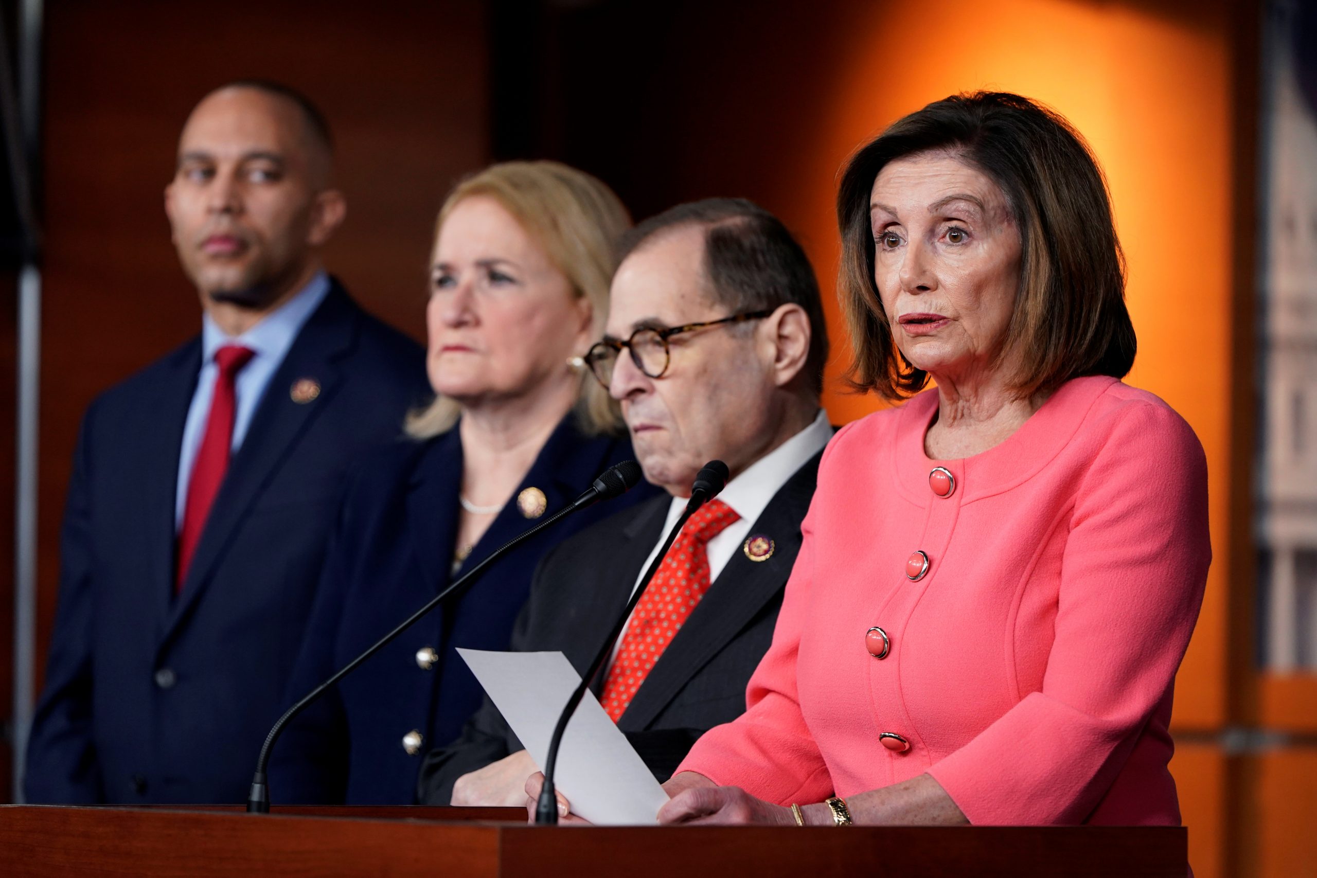 U.S. House Votes to Send Trump Impeachment Charges to Senate for Trial