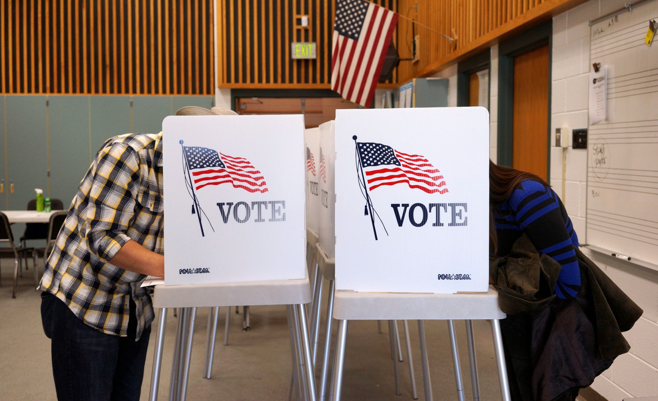 U.S. Supreme Court Takes up Presidential Electoral College Dispute