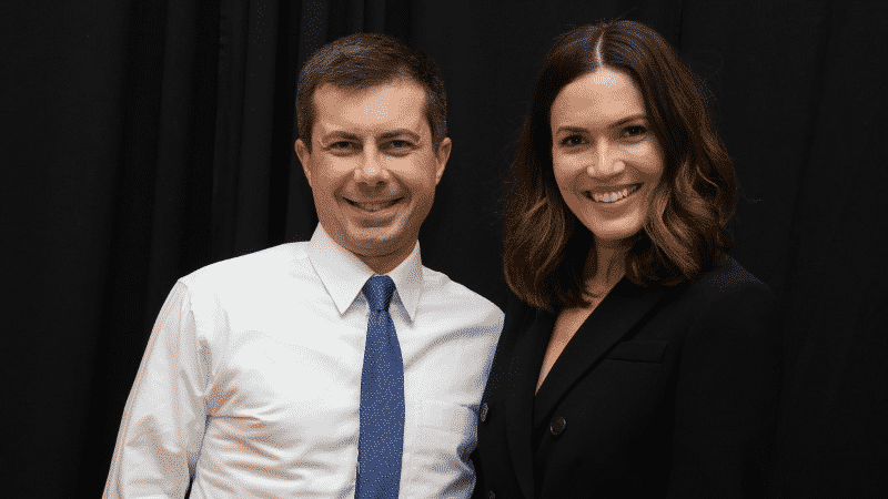 Mandy Moore Speaks at Campaign Stop for Pete Buttigieg: He Is ‘so Inspiring’