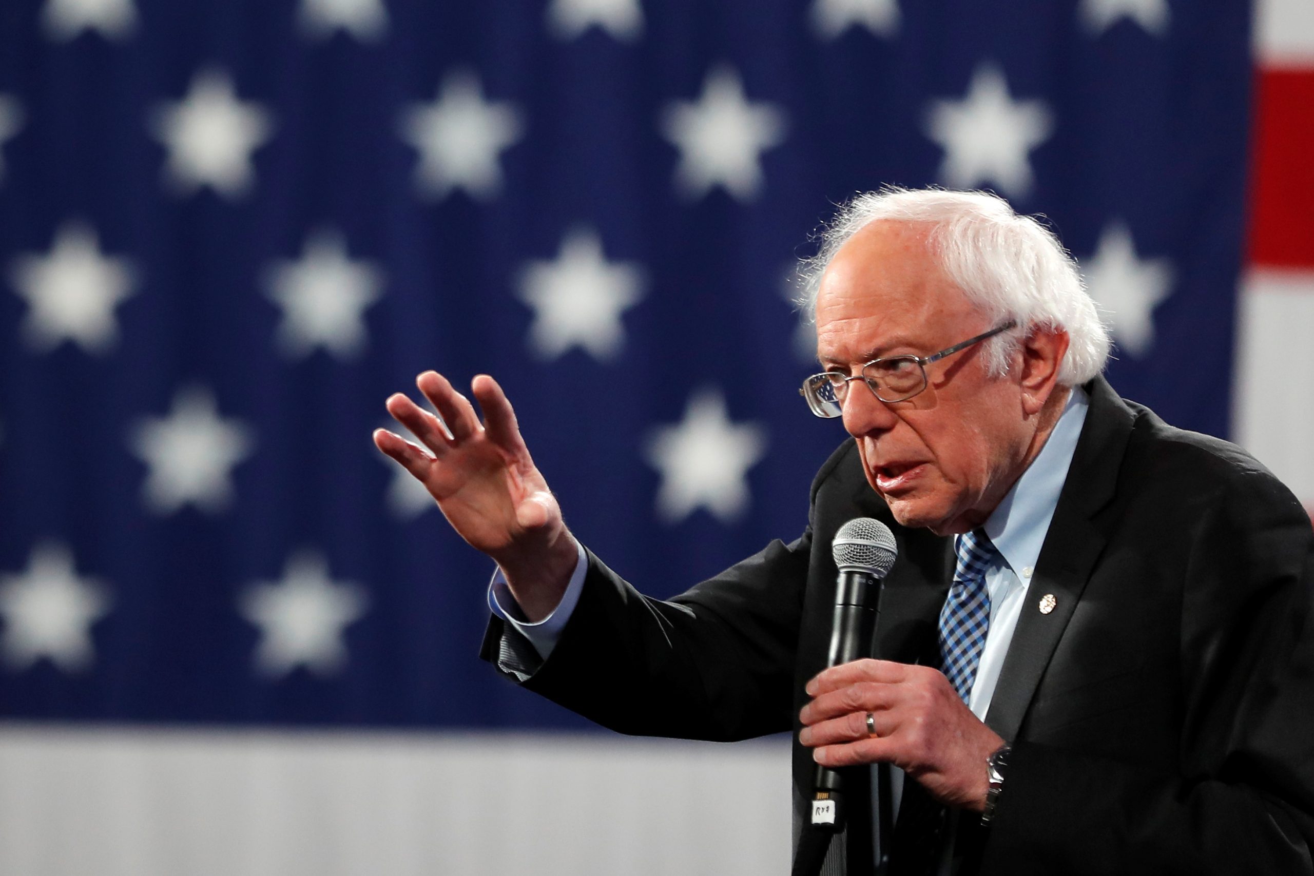 How Bernie Sanders’ Passionate Base Revitalized His Campaign