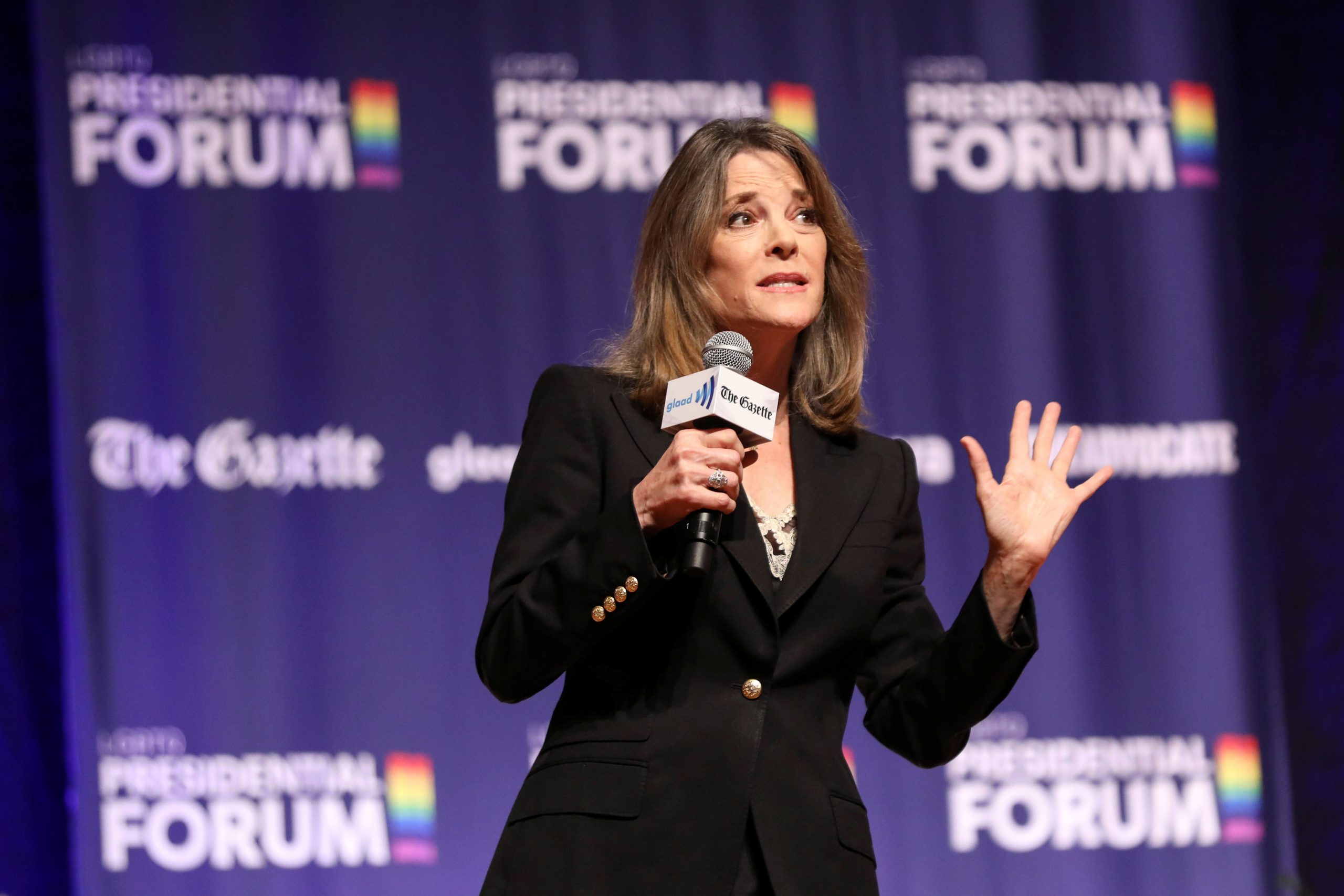 Former 2020 Democratic Candidate Williamson Endorses Sanders’ Presidential Bid