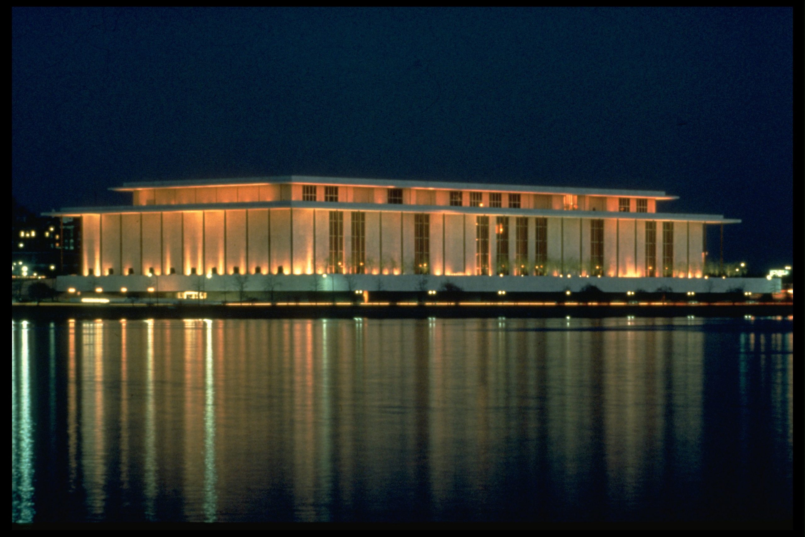 After Receiving Millions From Relief Bill, Kennedy Center Announces It Will Furlough Administrative Staff