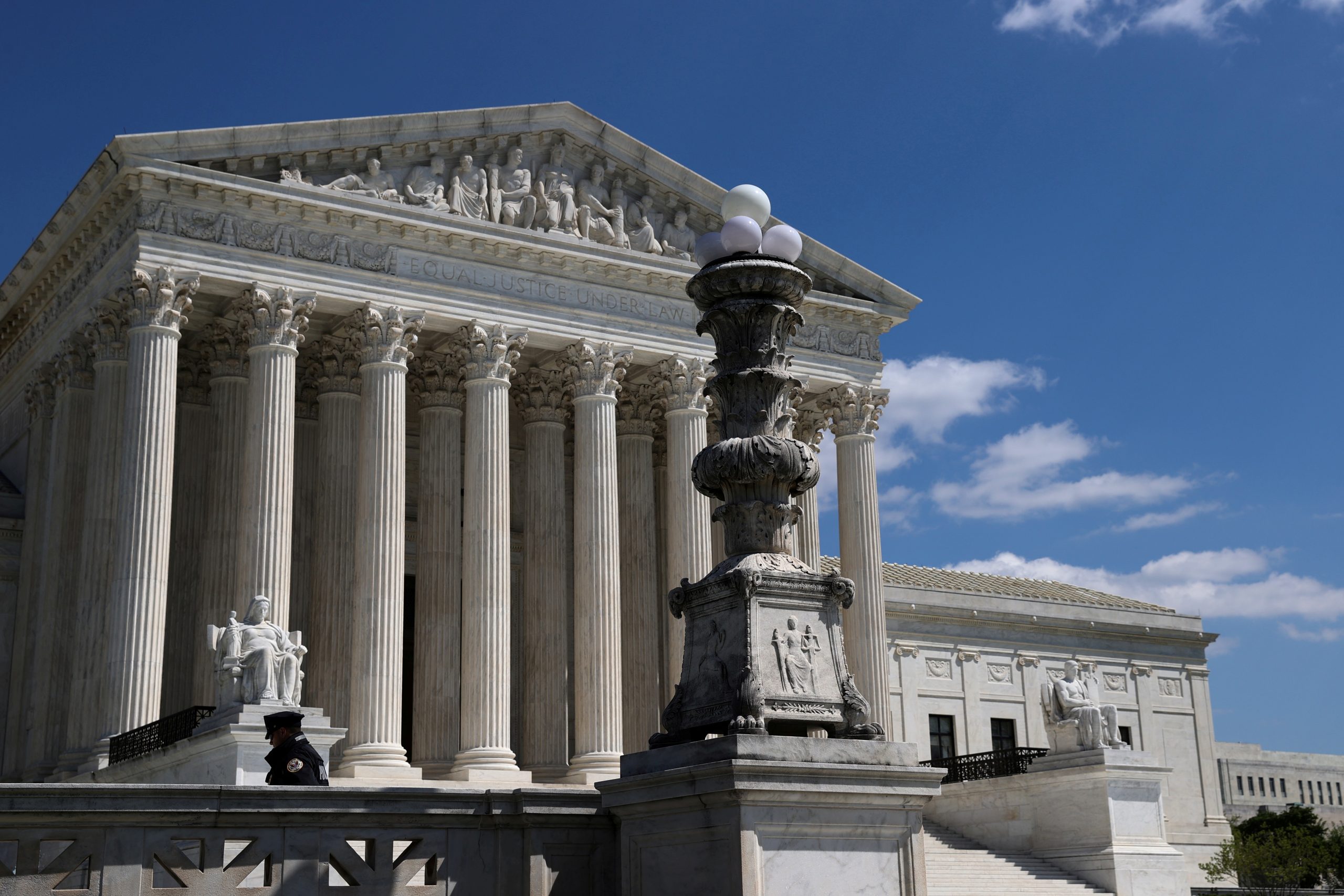 US Supreme Court Hears Obamacare Contraception Mandate Dispute