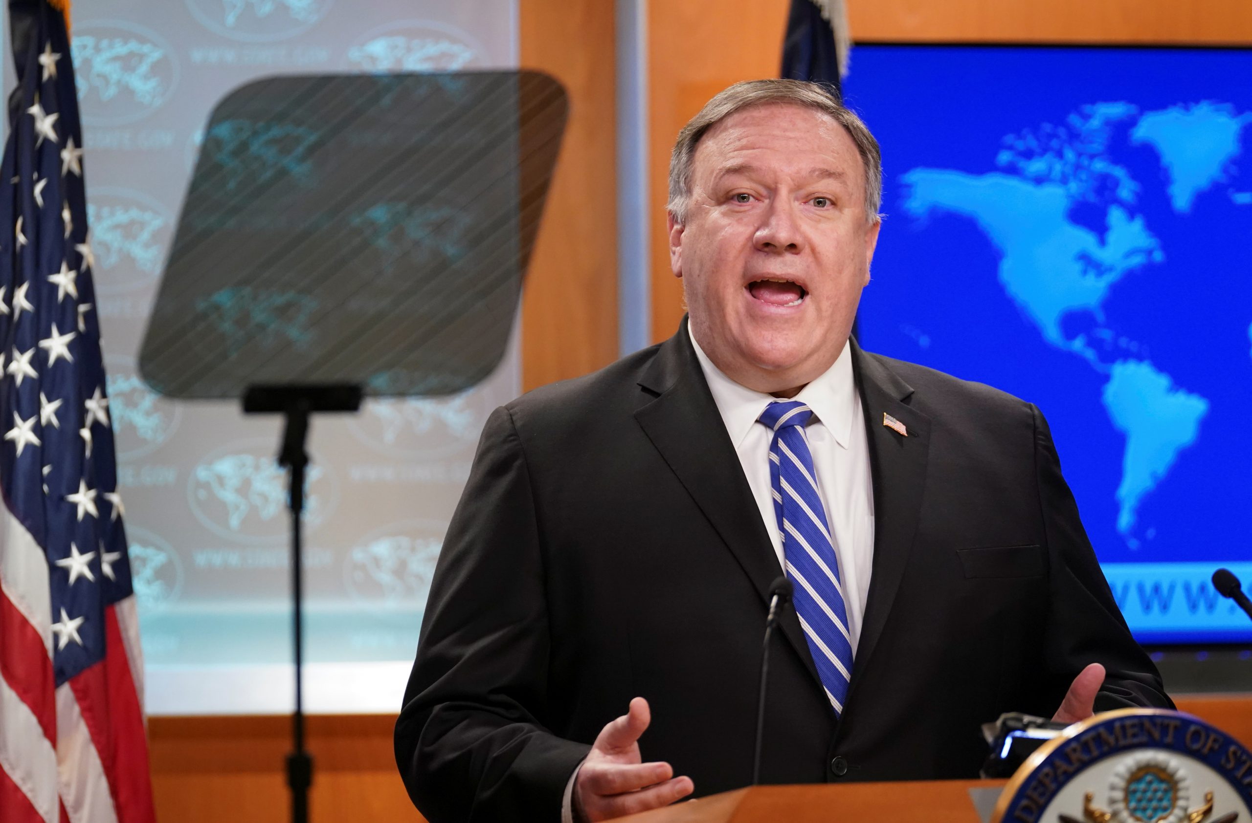 Pompeo Blames China for Hundreds of Thousands of Virus Deaths, Denies Inconsistency