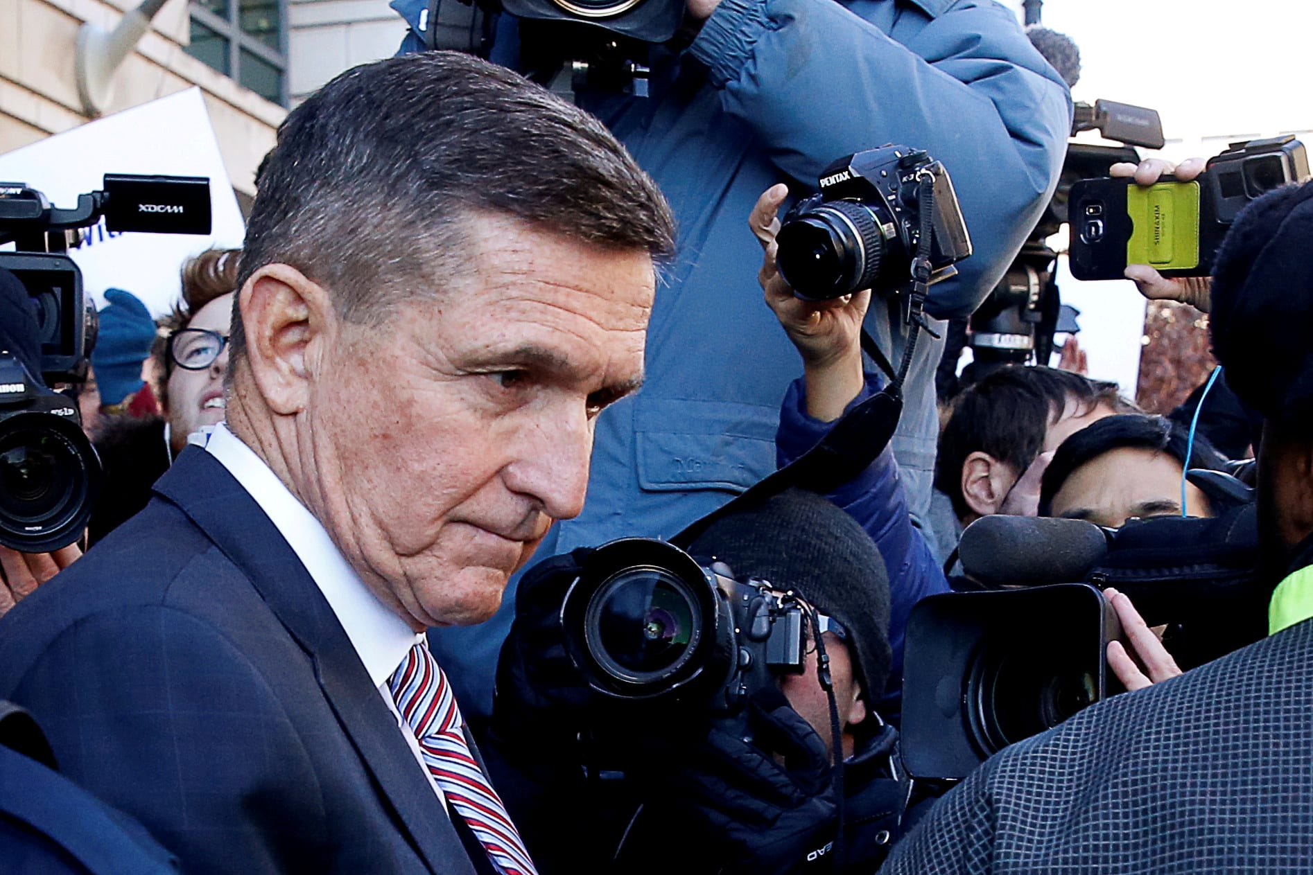 US Judge Asks If Ex-Trump Aide Flynn Should Be Held in Contempt