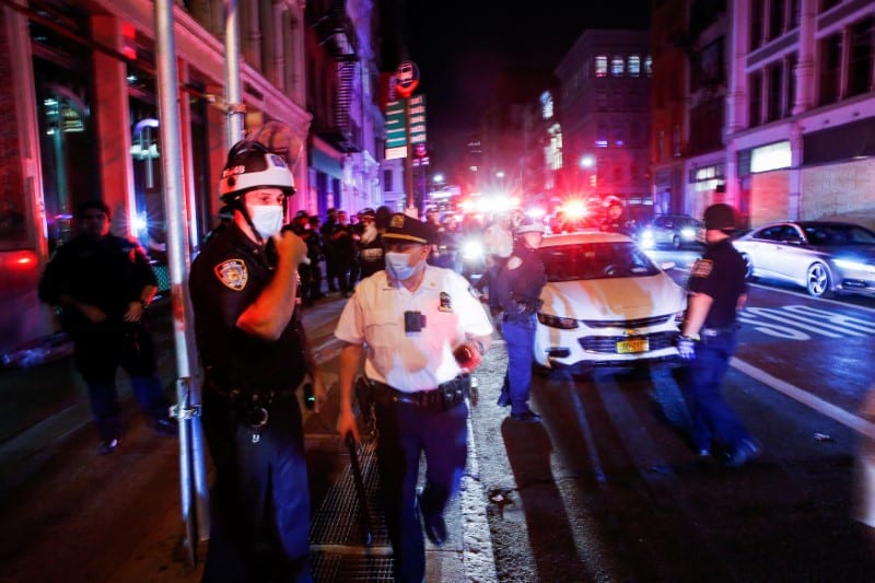 Four Police Shot in Violent Protests After Trump Vows to Bring in US Military