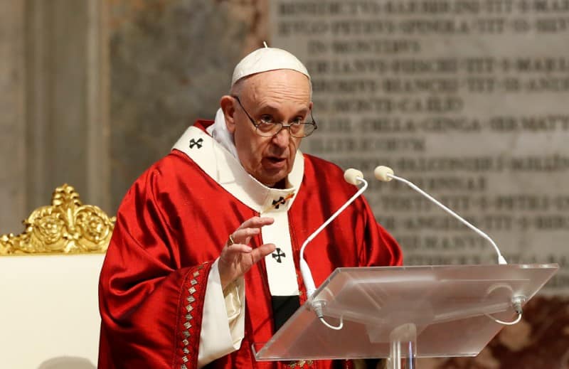 Pope Urges US Reconciliation, Condemns Racism and Street Violence