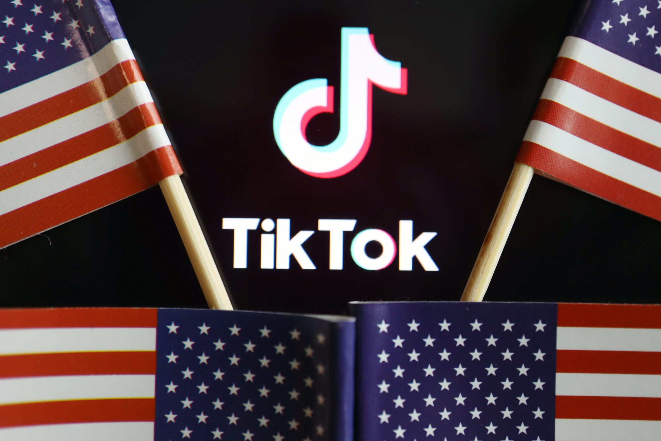 Tiktok Expected to Operate as a US Company, White House Adviser Says