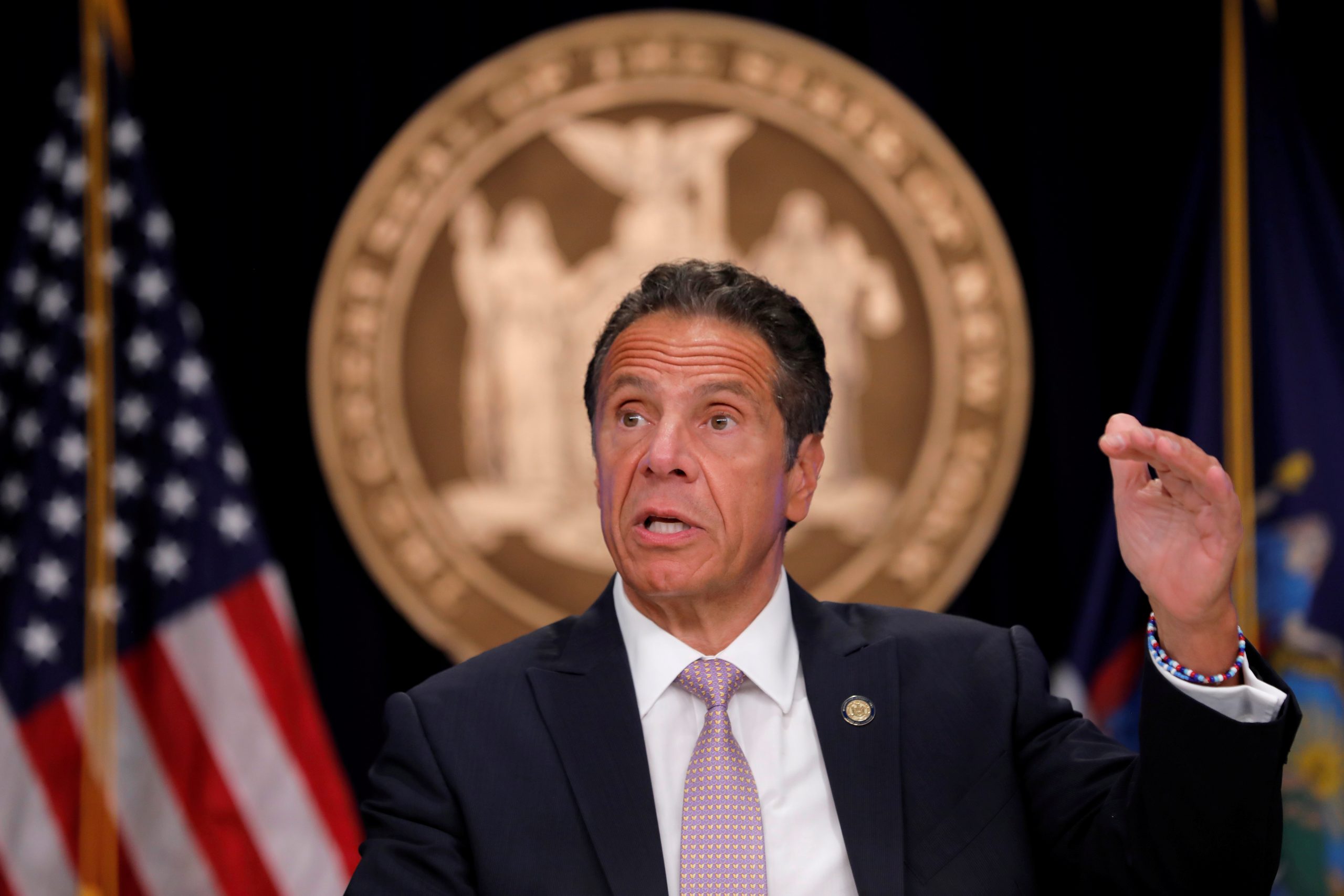 Cuomo Accuses US Immigration Chiefs of Breaching Oath in Travel Lawsuit