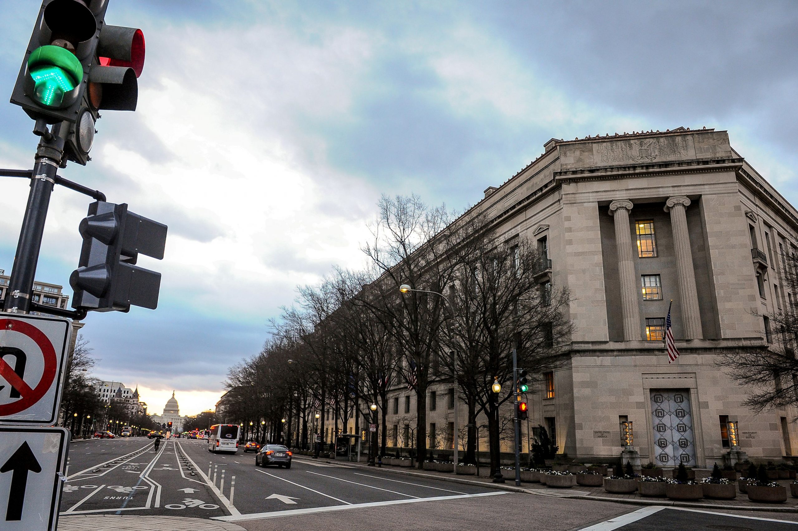 Justice Department to Send Agents to St Louis and Memphis to Fight Crime