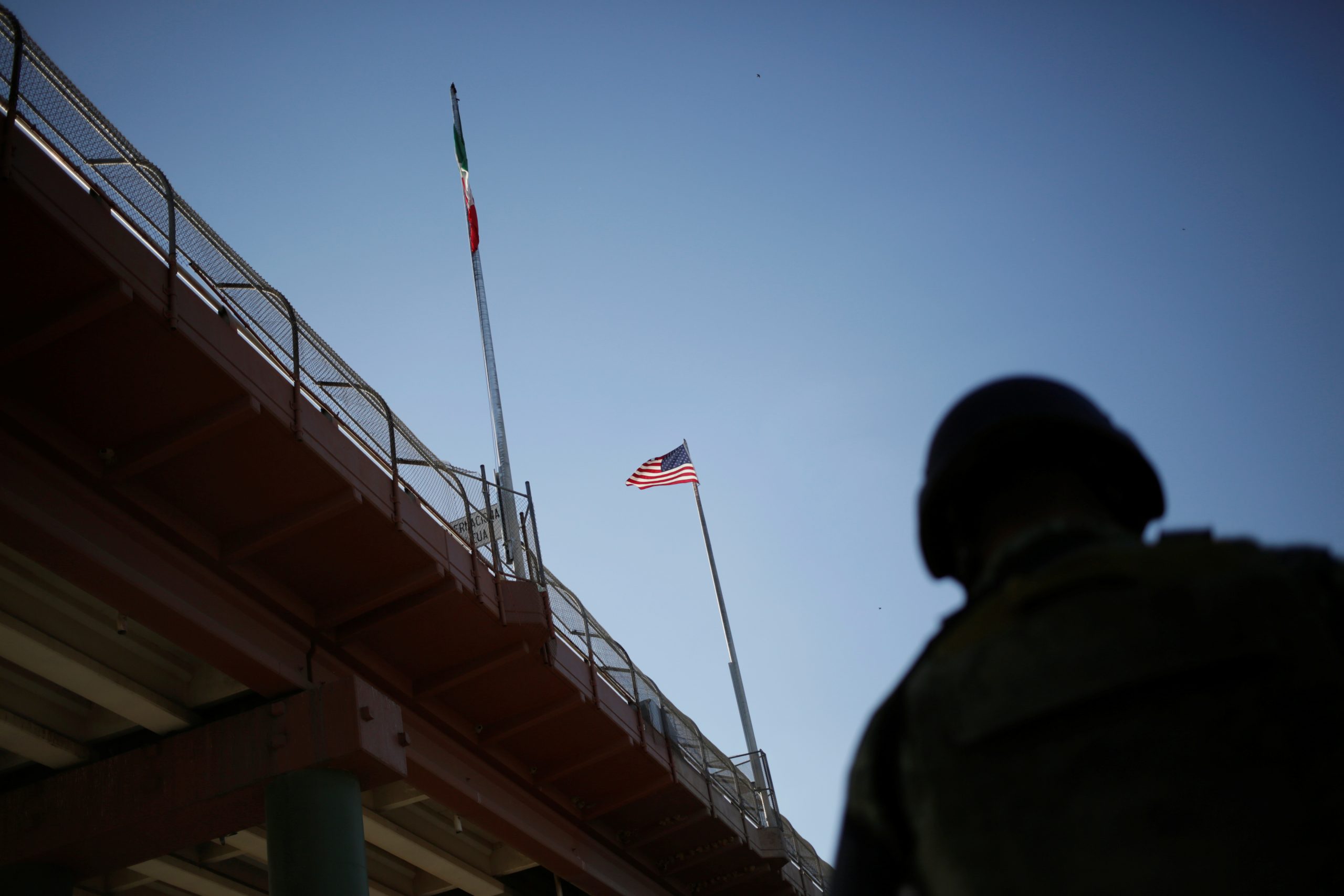 US Closes Lanes, Adds Checks at Mexico Border To Contain Coronavirus