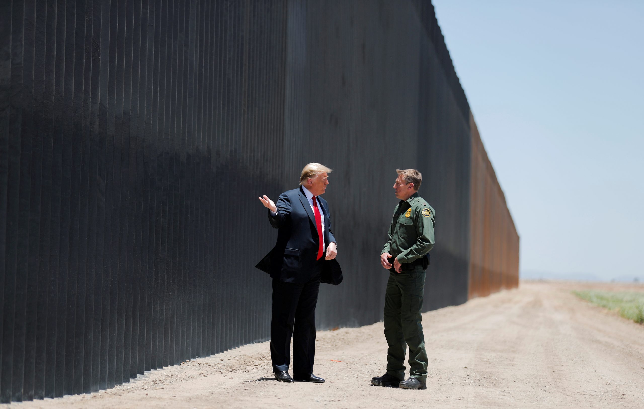 US Judges Reject Trump Plan To Exclude Many Immigrants From Representation
