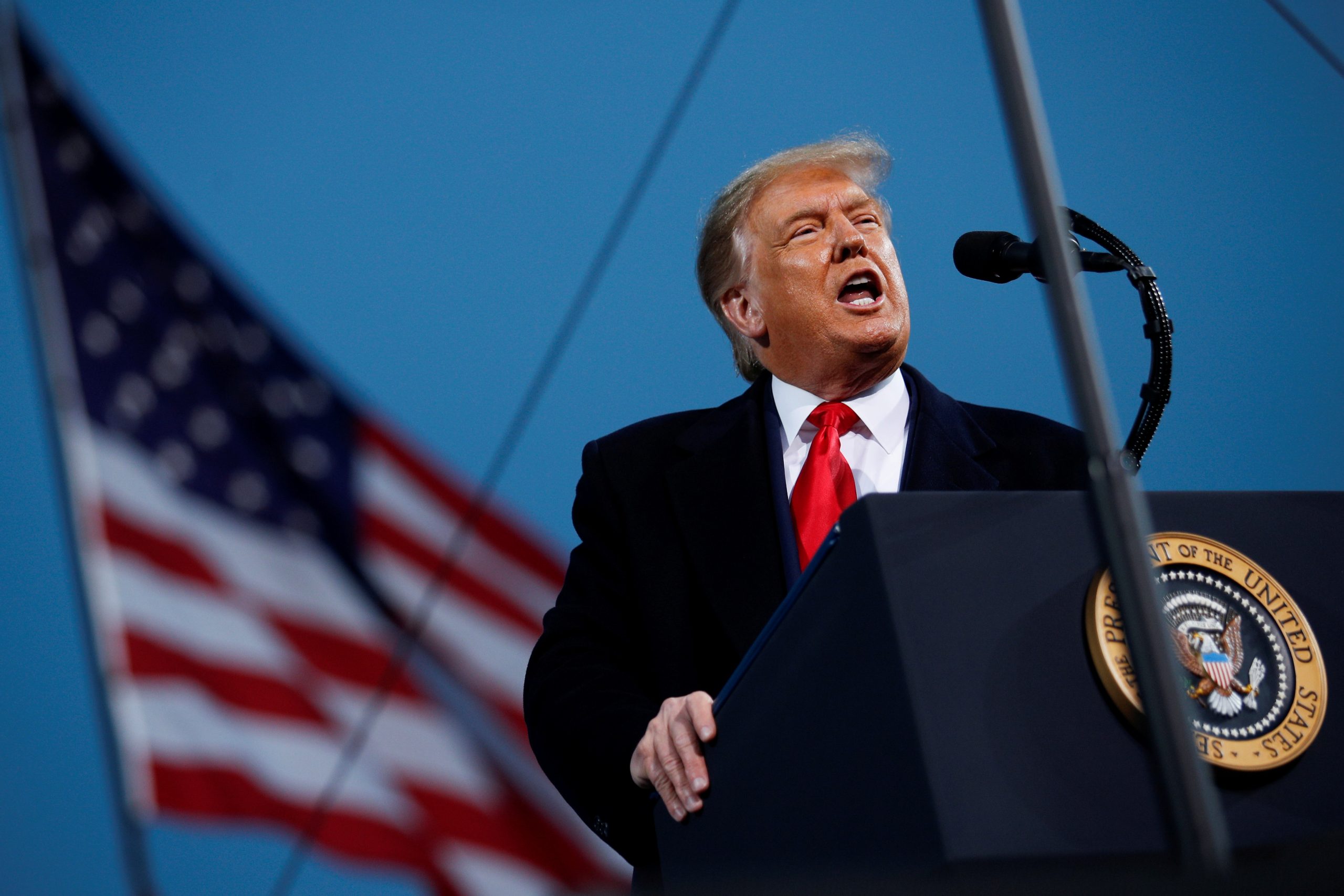 Trump Met With Chants of ‘Fill That Seat’ During Ohio Rally