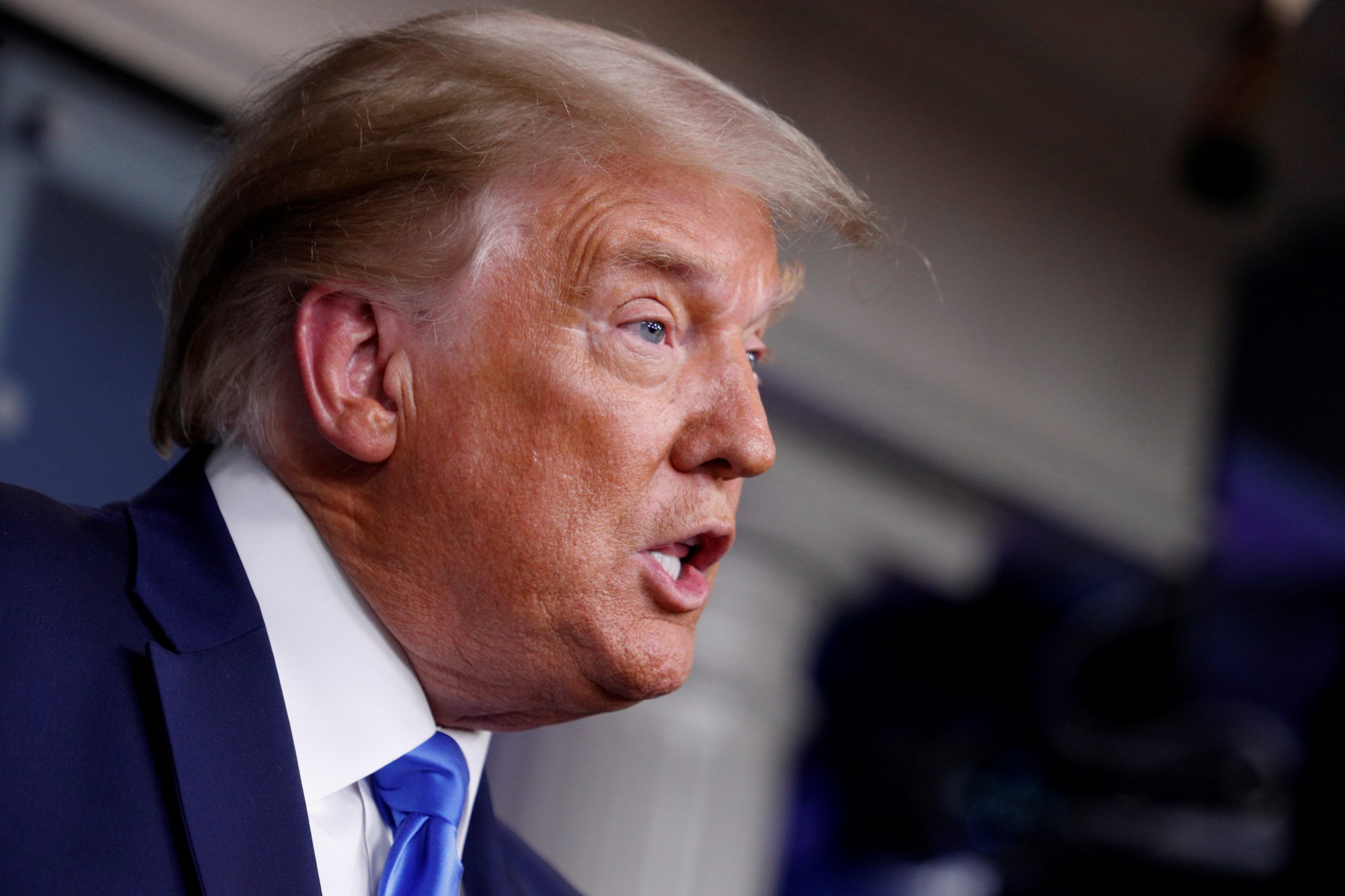 Trump To Campaign in Crucial Florida Amid High Court Suspense