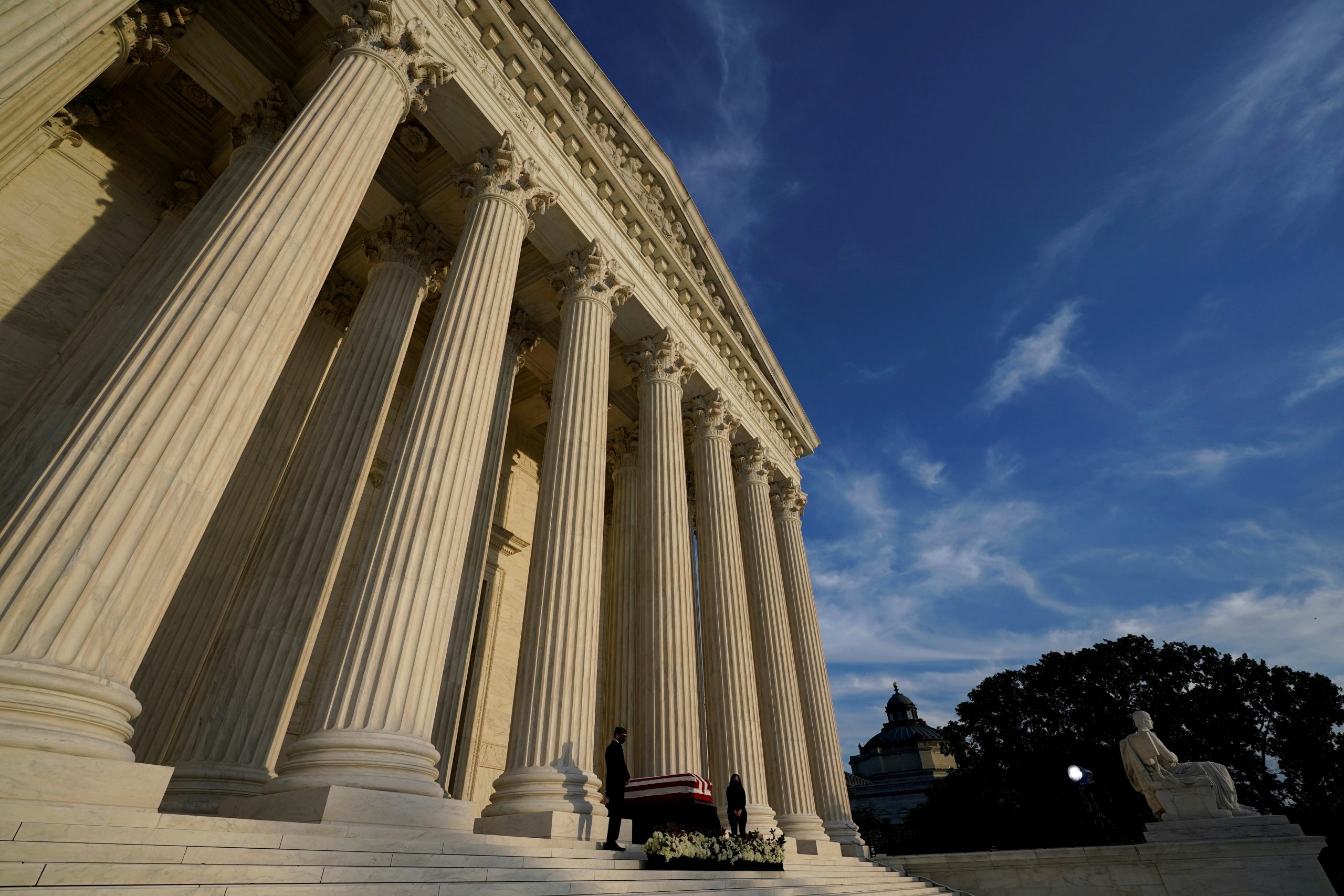 Democrats Prepare Bill Limiting US Supreme Court Justice Terms To 18 Years