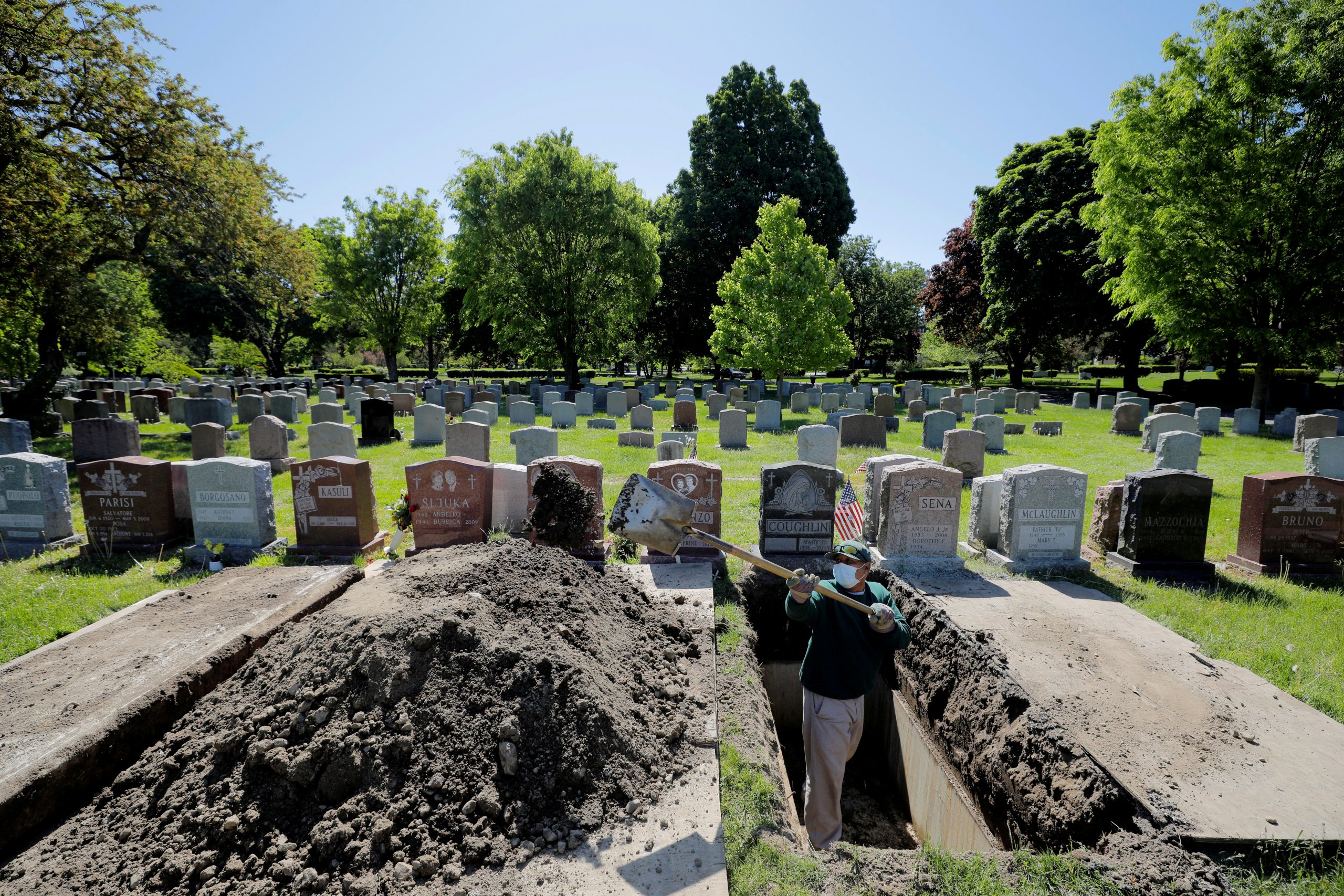 One Million COVID-19 Deaths ‘a Very Sad Milestone’, but Virus Suppressible: WHO