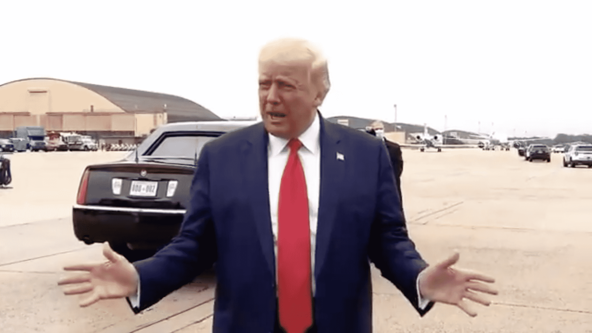 Trump Blasts ‘Very Stupid Mayor’ of Kenosha Ahead of His Visit