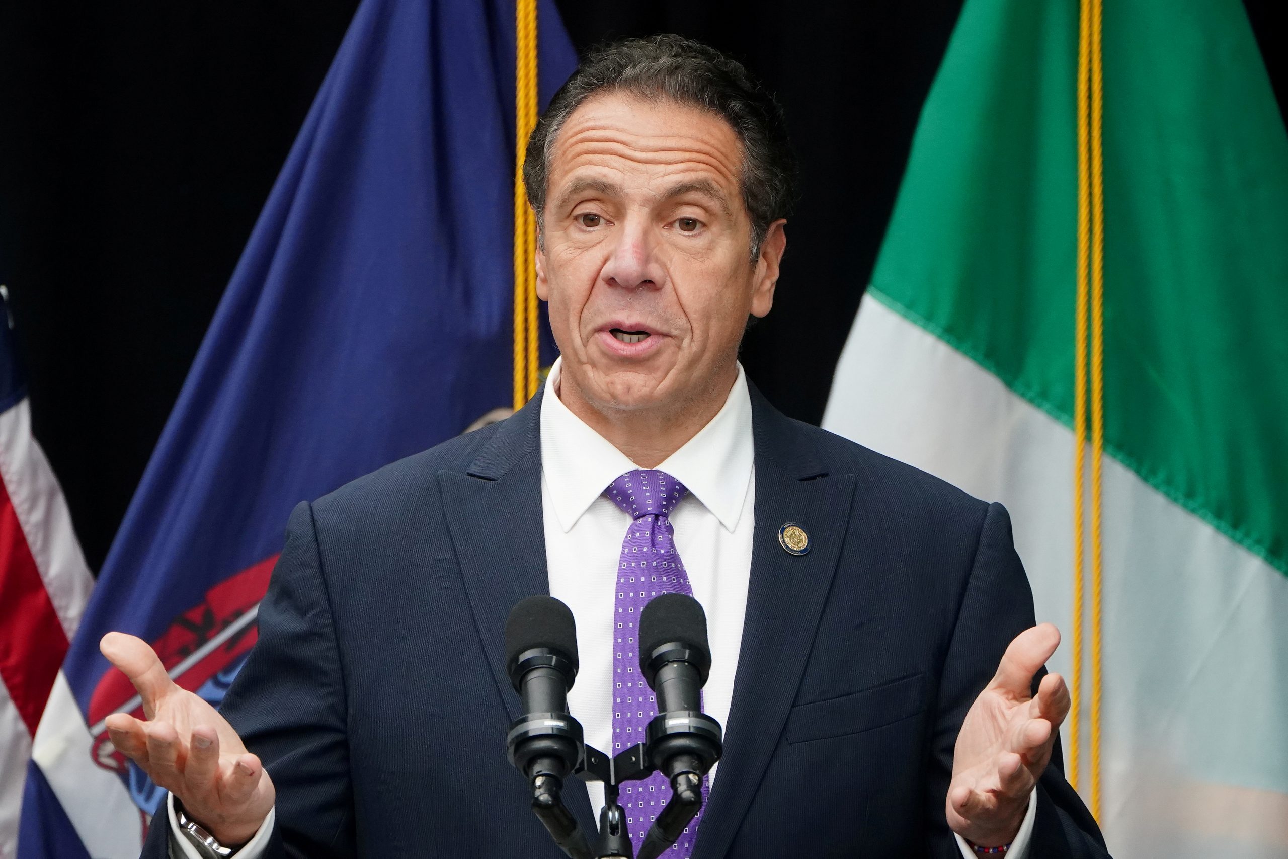 New York Governor Discourages Nonessential Travel From New Jersey, Connecticut