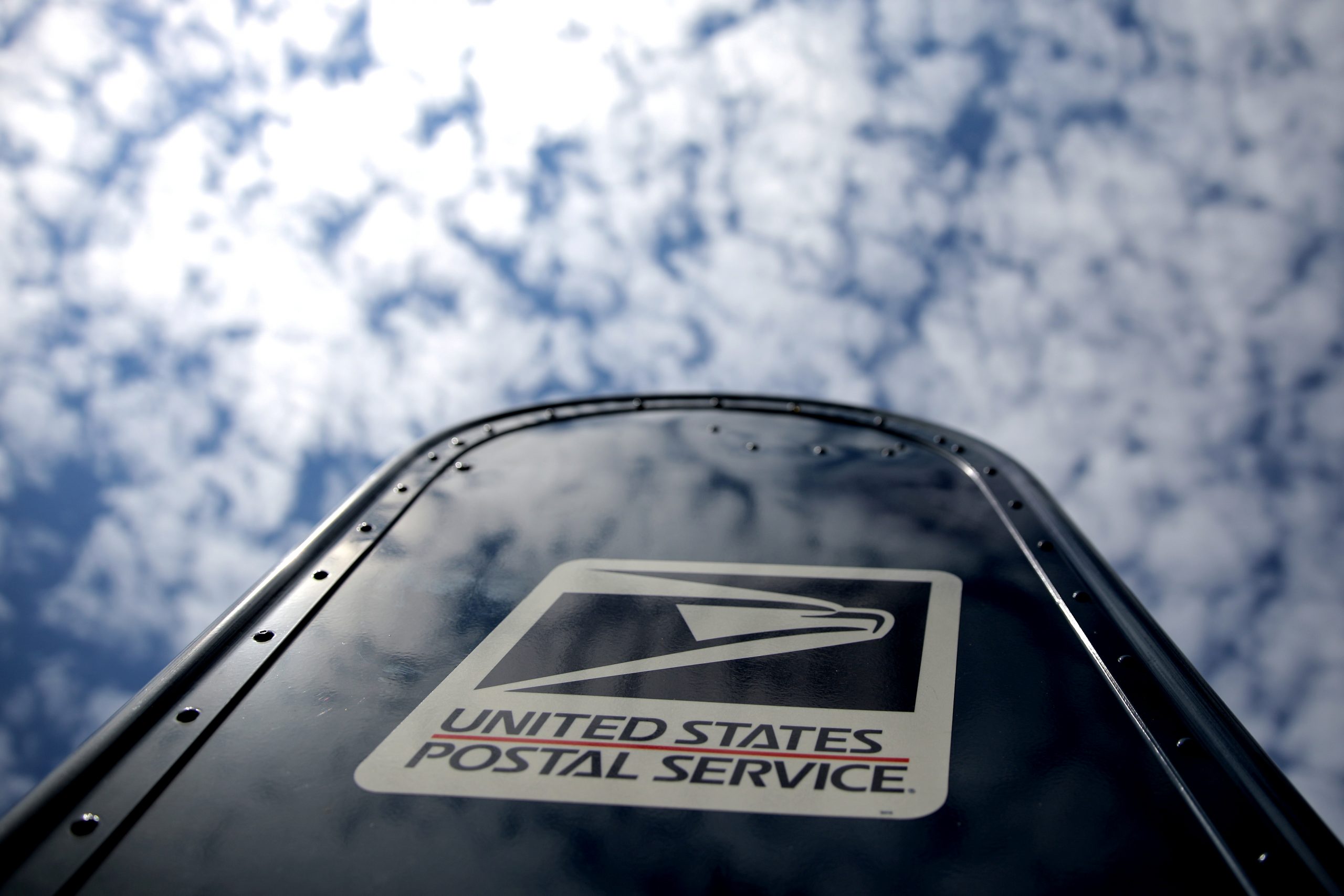 US Judge Orders Sweep for Any Outstanding Ballots at Some Postal Facilities