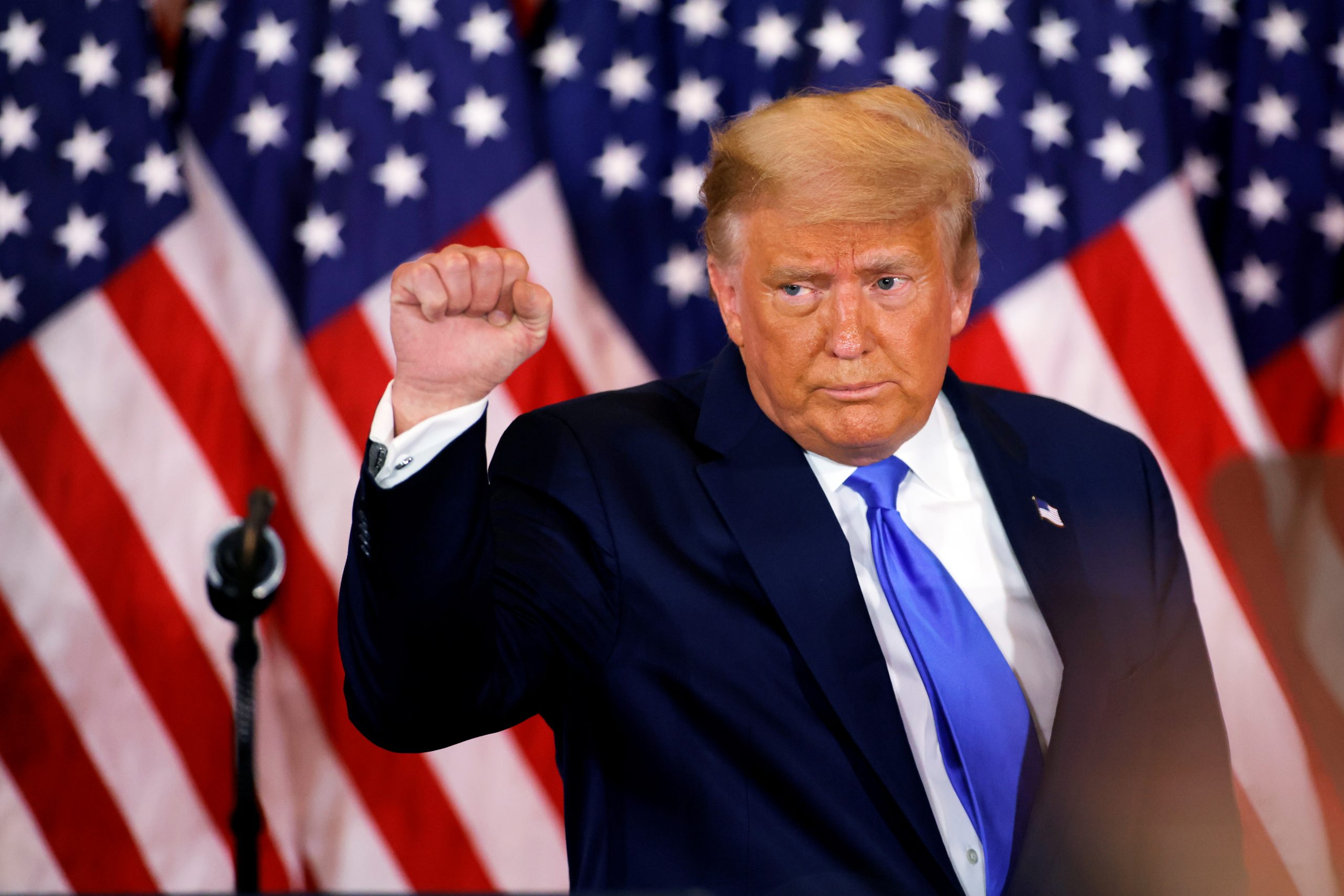 Confidence and Irritation at White House as Trump Team Awaits Election Results