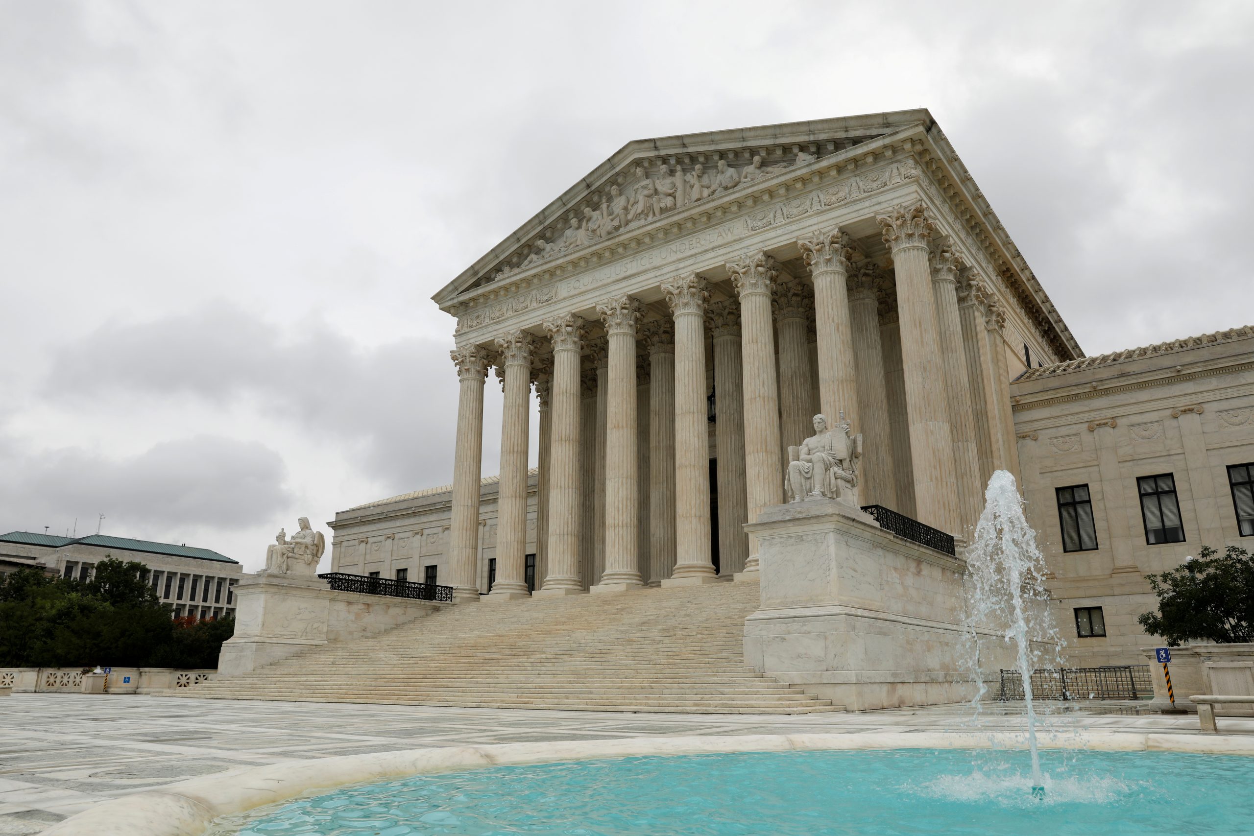 Fate of Obamacare Law Rests With US Supreme Court Once Again