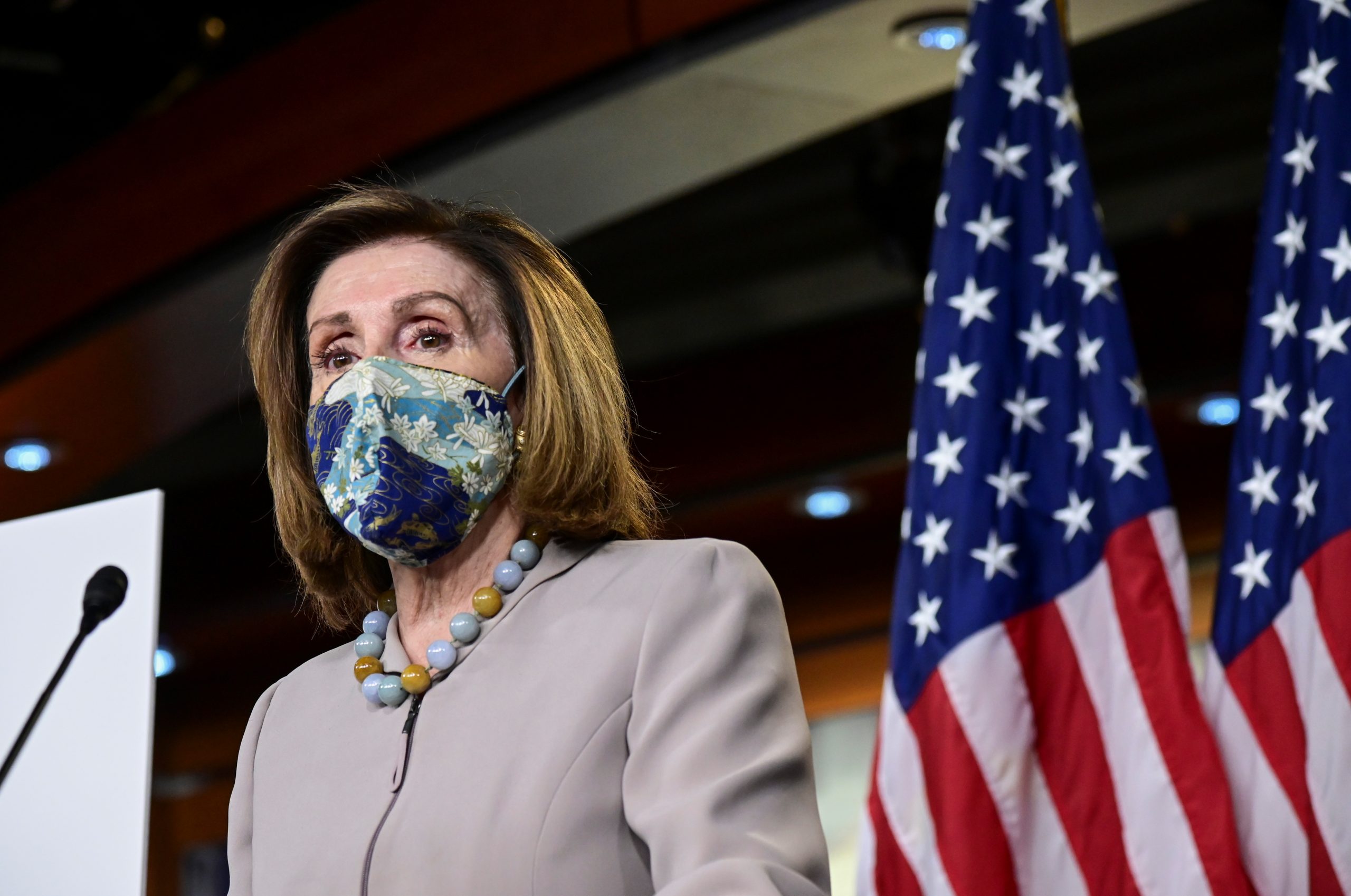 Top US Congressional Leaders Meet on COVID-19; McConnell Vows Agreement