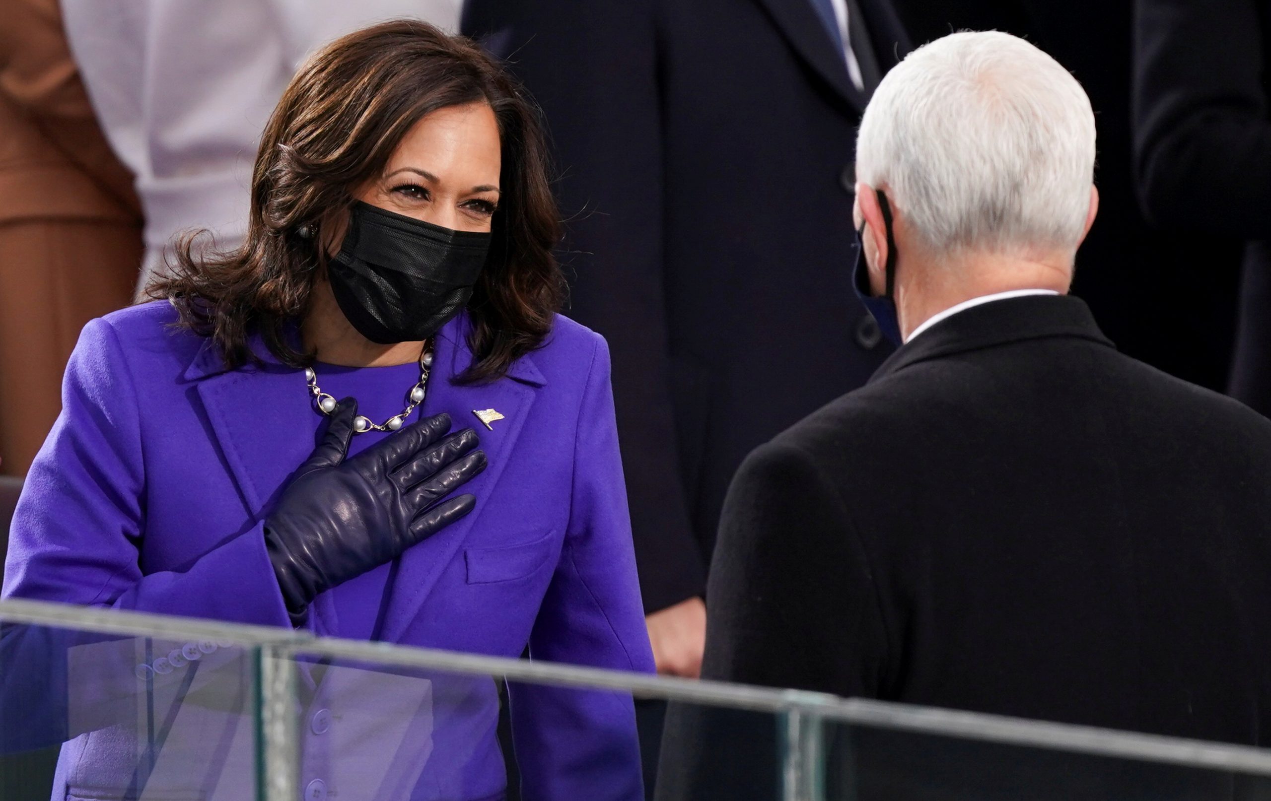 Trump’s Vice President Pence Applauds Successor at Inauguration