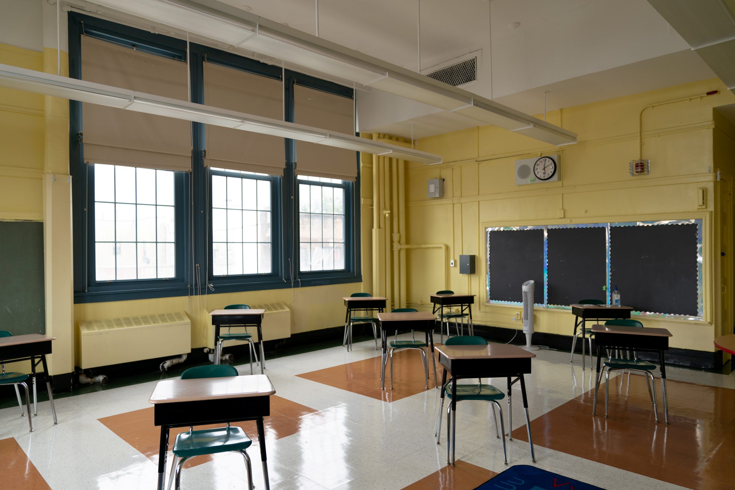 Teachers May Play Role In In-School COVID-19 Transmission: CDC