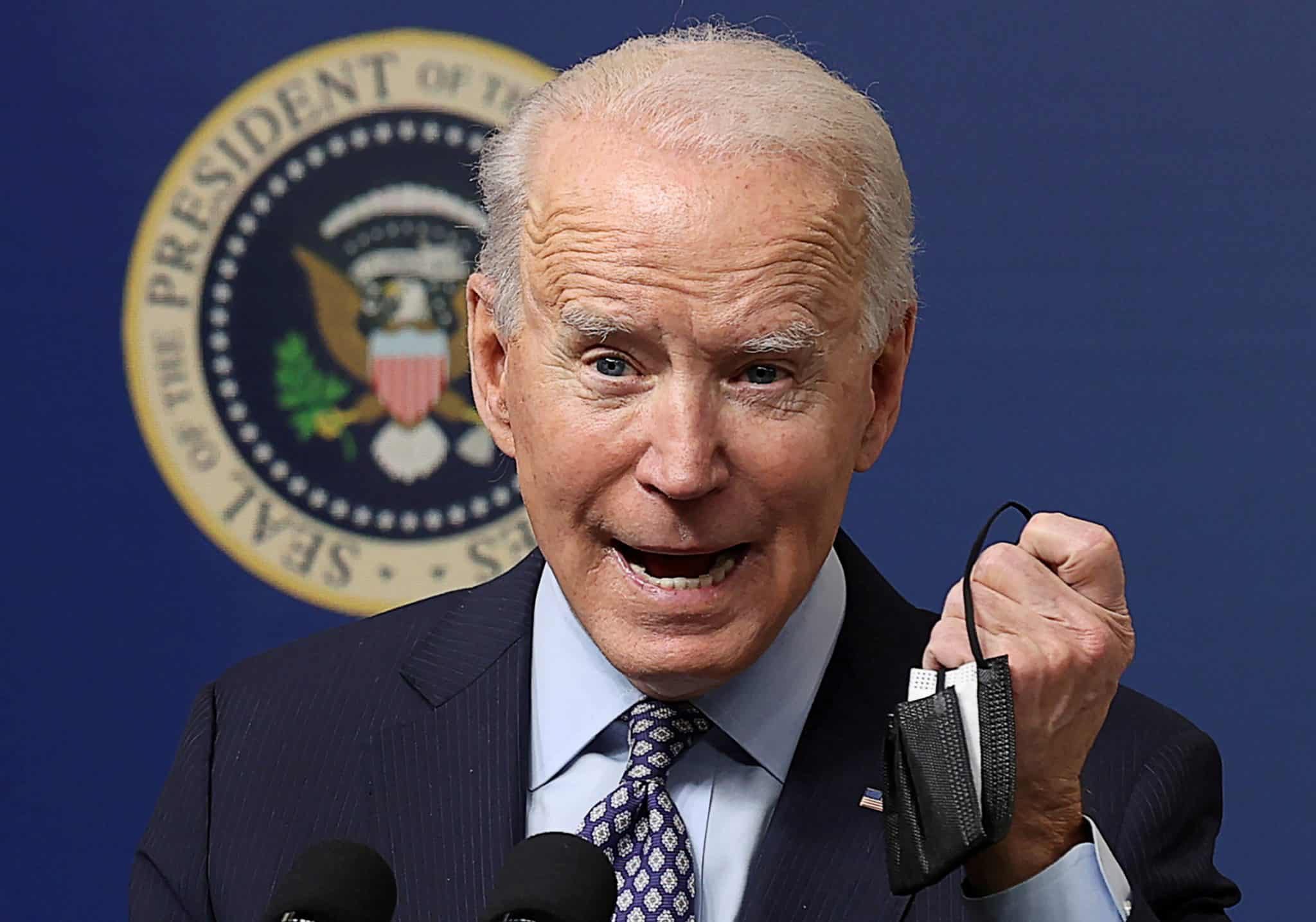 Biden: US Will Hold Russia Accountable Over Crimea