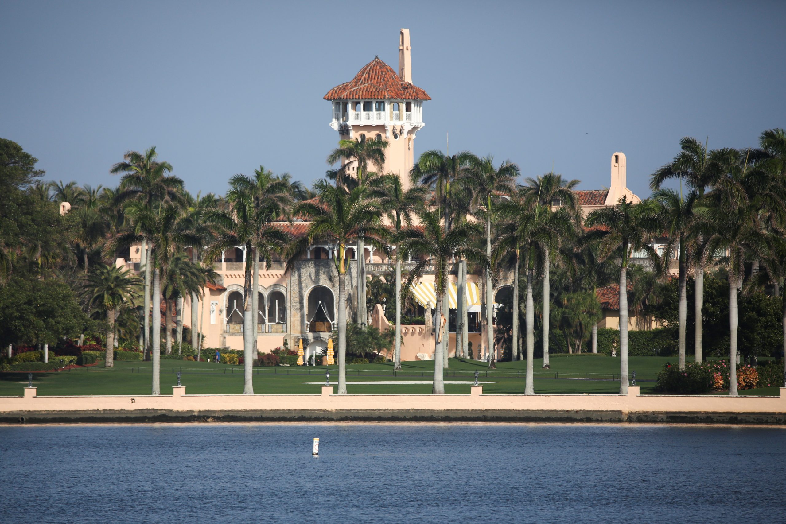 Mar-a-Lago Reportedly Partially Closed in Response To COVID-19 Outbreak