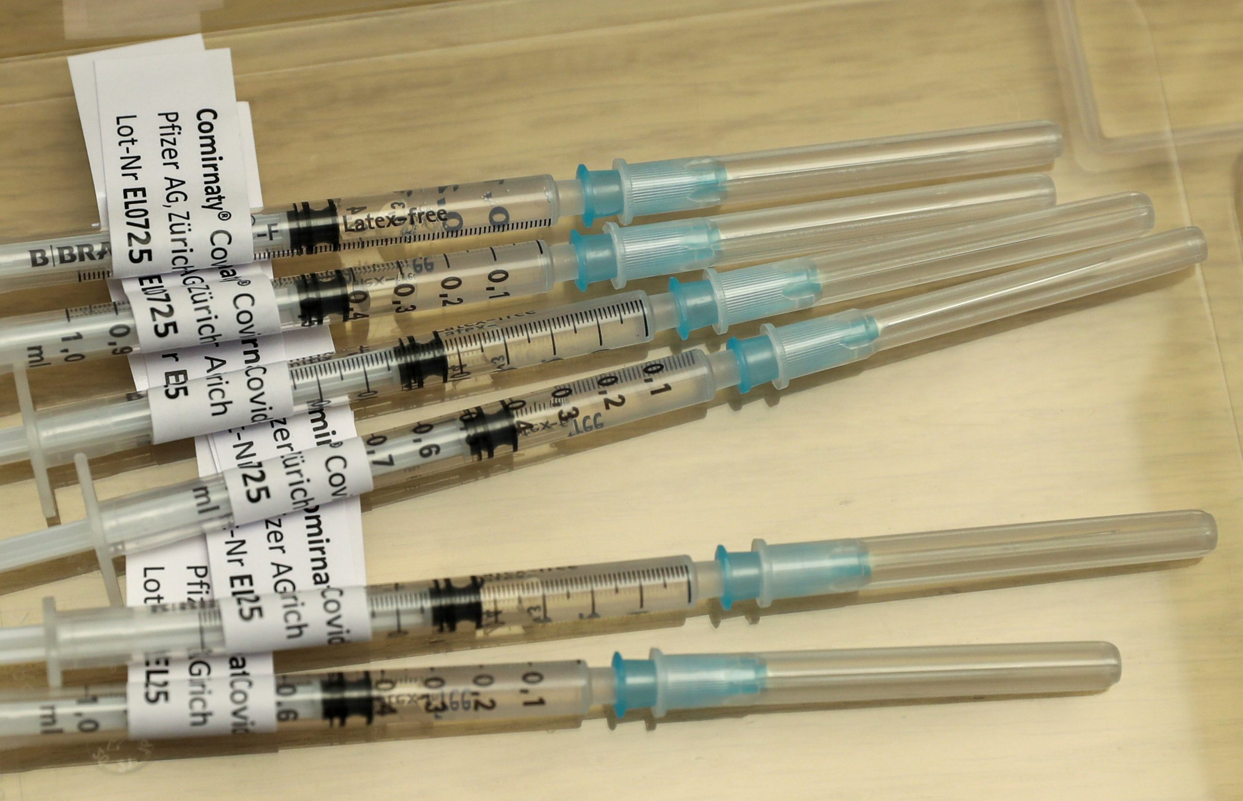 Russia, China Sow Disinformation To Undermine Trust in Western Vaccines, EU Report Says