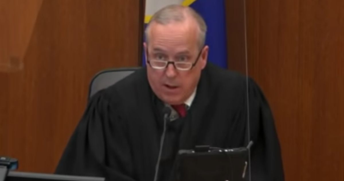 Judge in Chauvin Case Reprimands Prosecution, Threatens Mistrial Over ‘Late Disclosure’ of Evidence