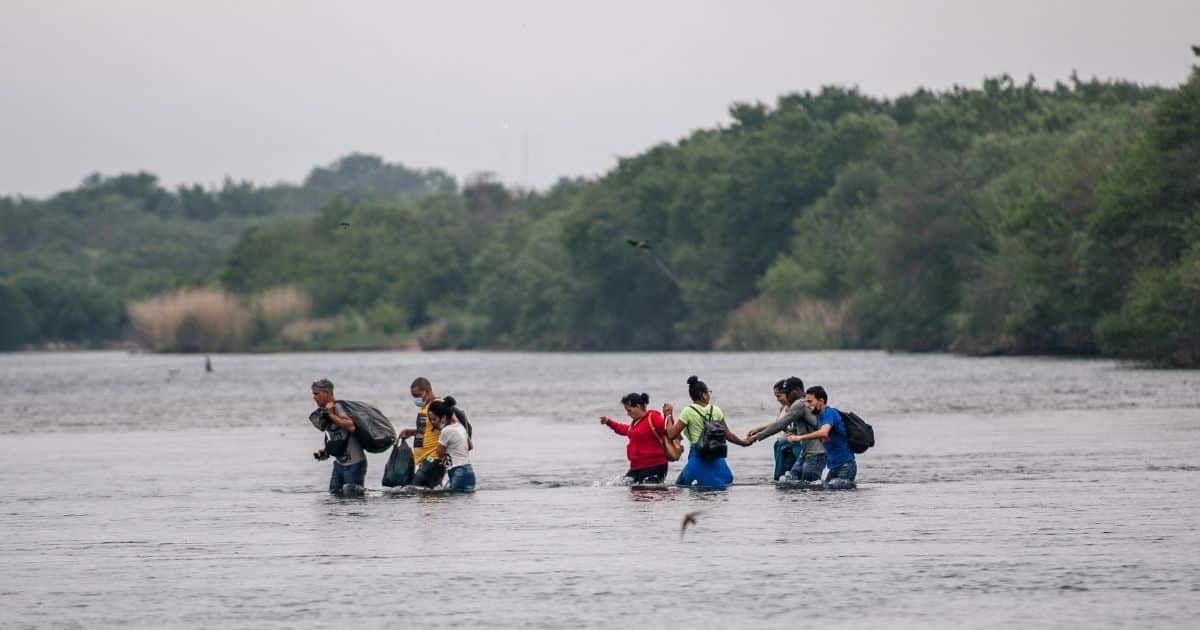 GOP Senator: Daily Border Apprehensions Are 3 Times Higher Than Under Obama