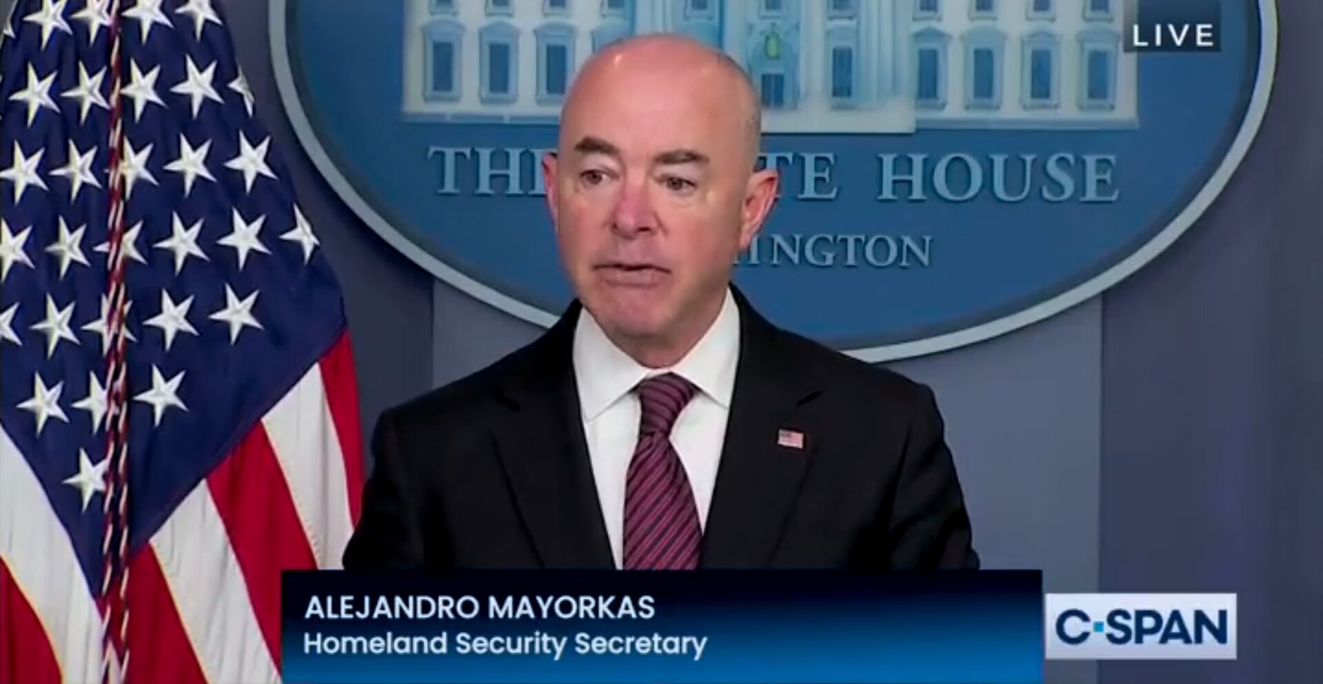 Mayorkas Vows Not to ‘Prejudge the Facts’ After Decrying What the Images of Border Patrol Agents ‘Conjure Up’