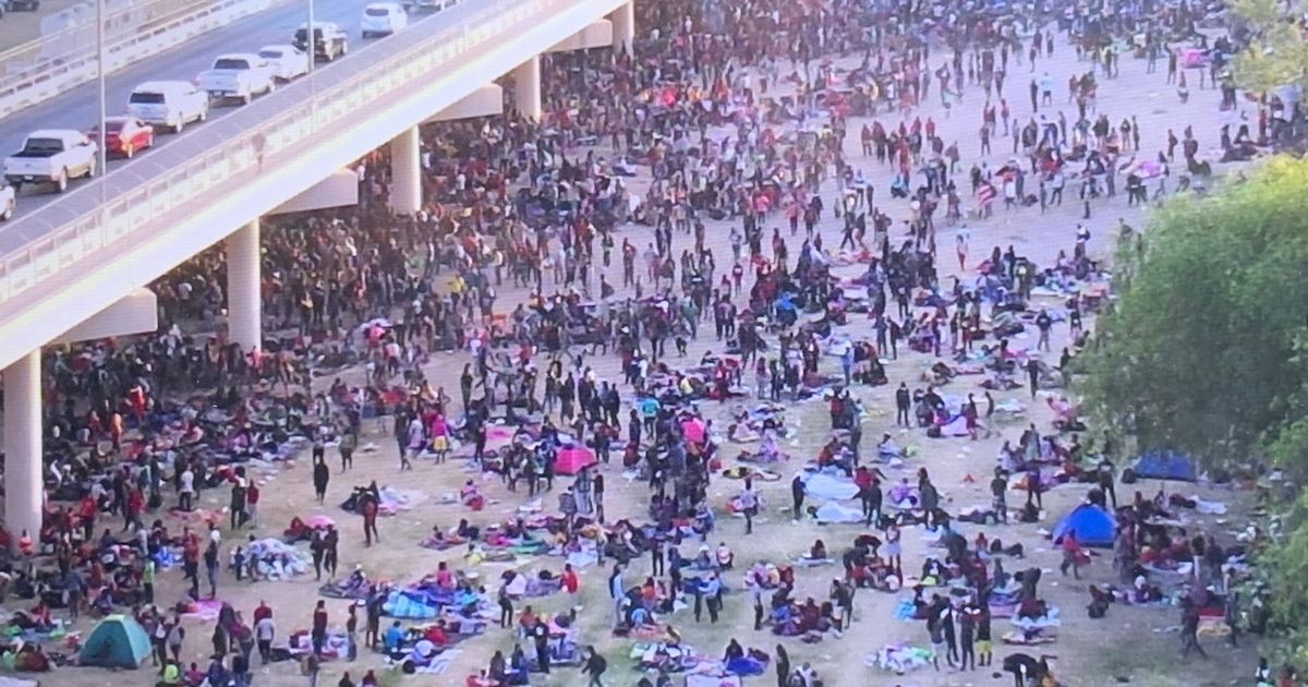 Border Crisis Spirals 'Out of Control' as Migrant Encampment Size Doubles to 8,000 Overnight: Report