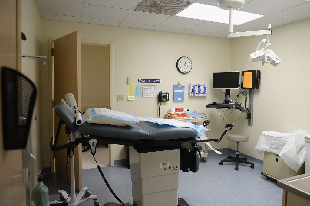 Federal Judge Temporarily Bars Texas From Enforcing Controversial Abortion Law
