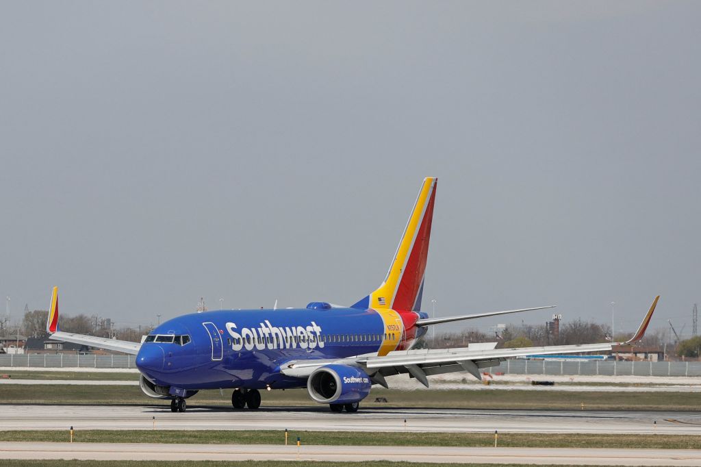 ‘Thanks Joe’: Cruz Blames Southwest Airlines’ Massive Disruptions on Biden