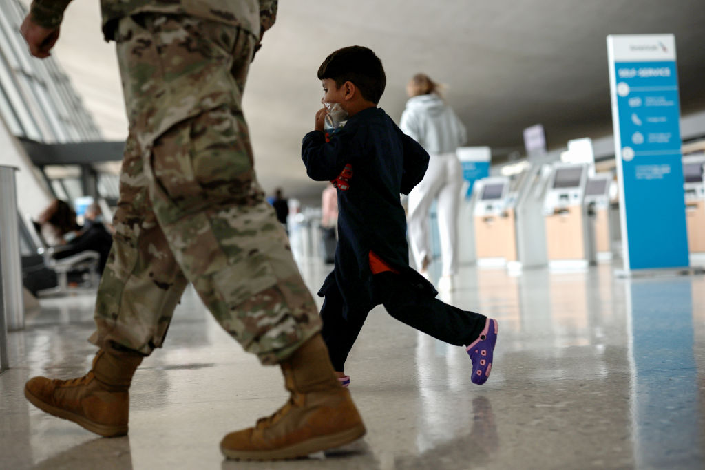 Nearly Half of Afghan Evacuees at US Military Bases Are Children, Pentagon Reports