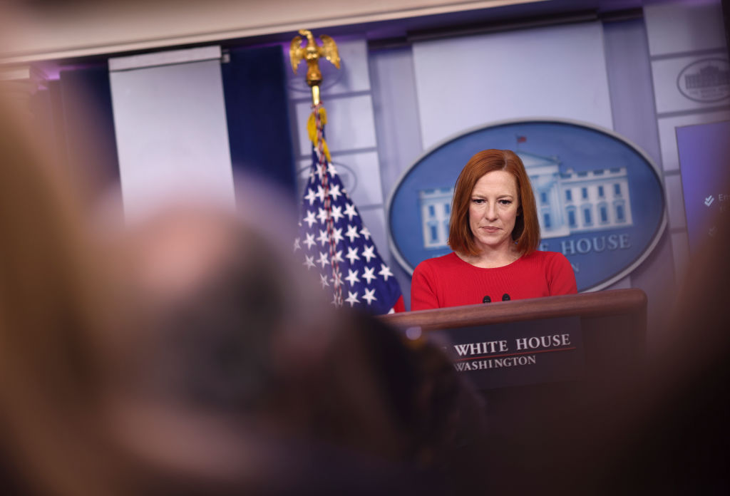 Psaki Laughs Off Supply Chain Crisis, Jokes About ‘The Tragedy of the Treadmill That’s Delayed’