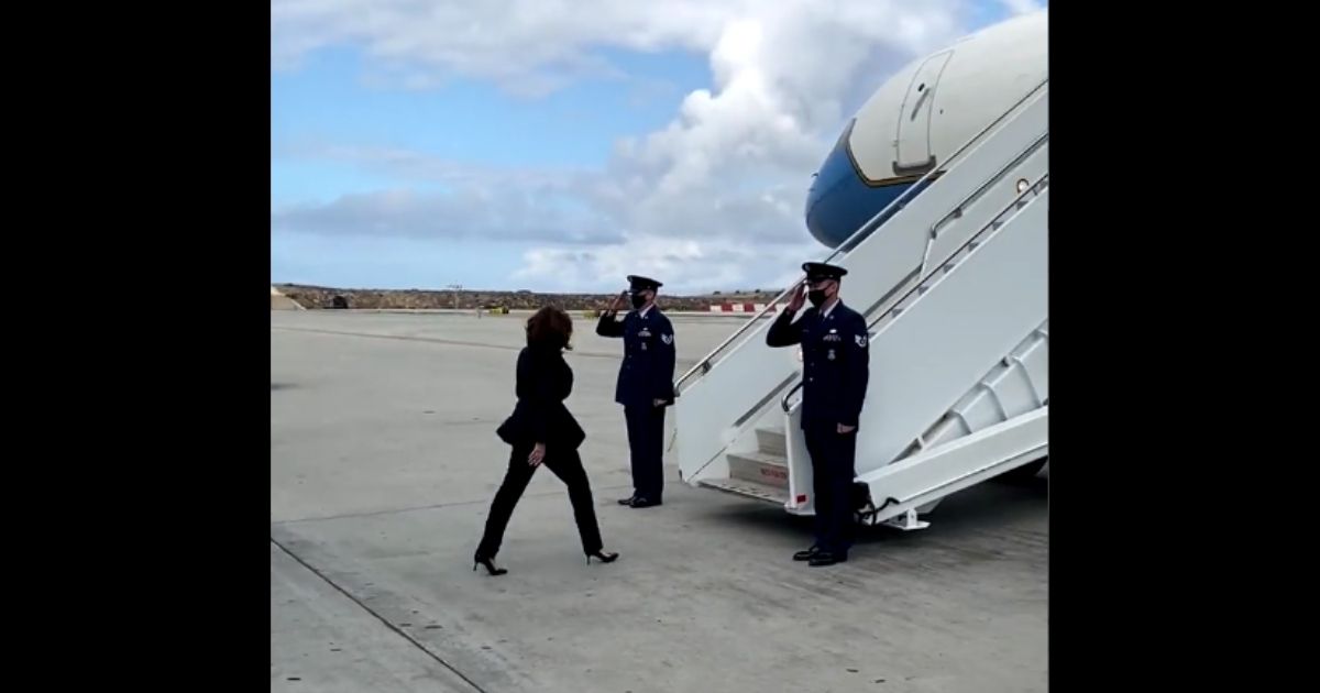 VP Harris Gets Out of Gas-Guzzling SUV and Onto Private Jet to Fly to Event on ‘Climate Crisis’