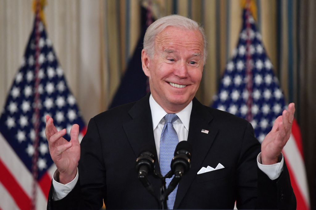 Just in Time for the Holidays: Biden Admin Mulling a Vaccine Mandate for Domestic Air Travel