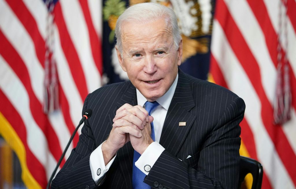 Trump-Appointed Judge Smacks Down Biden’s COVID Vax Mandate for Health Workers in 10 States