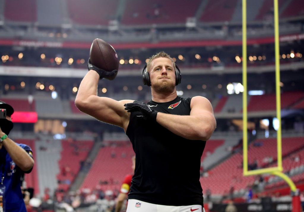 NFL Wisconsin Native to Cover All Funeral Costs of Waukesha Victims