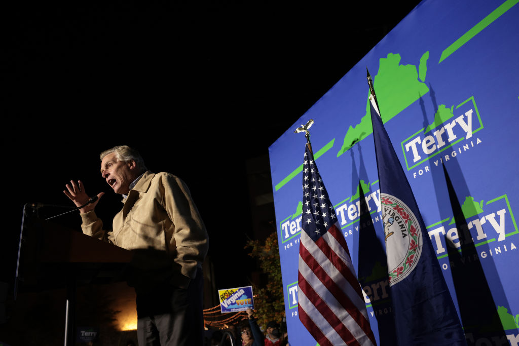 McAuliffe Called Out for ‘Lie’ About Youngkin Campaigning With Trump