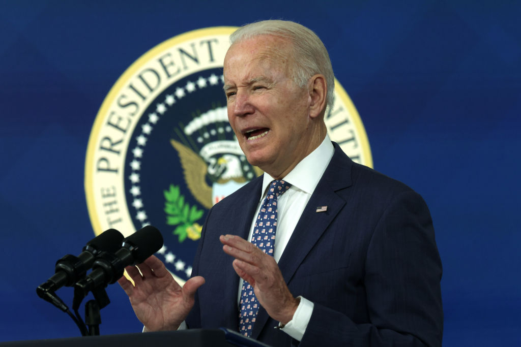 Manchin Calls on Biden to ‘Reverse Course’ on Keystone XL Pipeline — Could Bring In 900k Barrels per Day