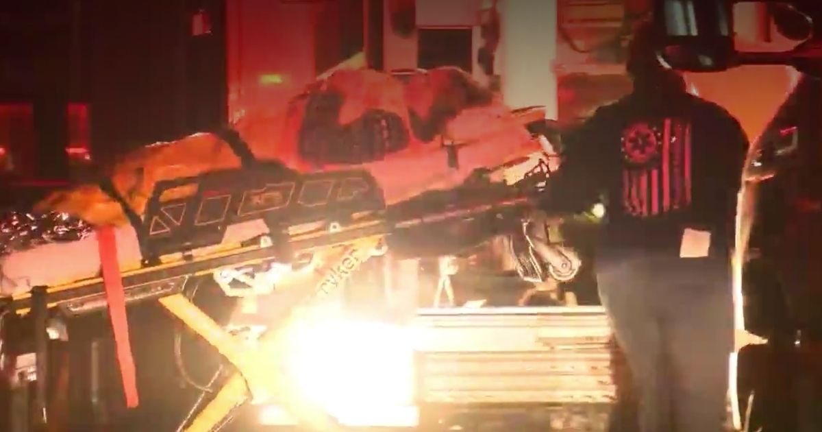 'Miracle': 13-Year-Old Girl's iPad Saves Her and Her Father's Lives after Plane Crash and Hypothermia