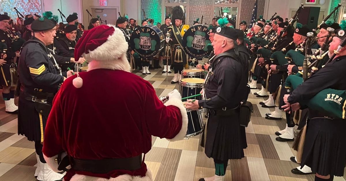 Fallen NYPD Officers' Families Get Honored at Special Christmas Party