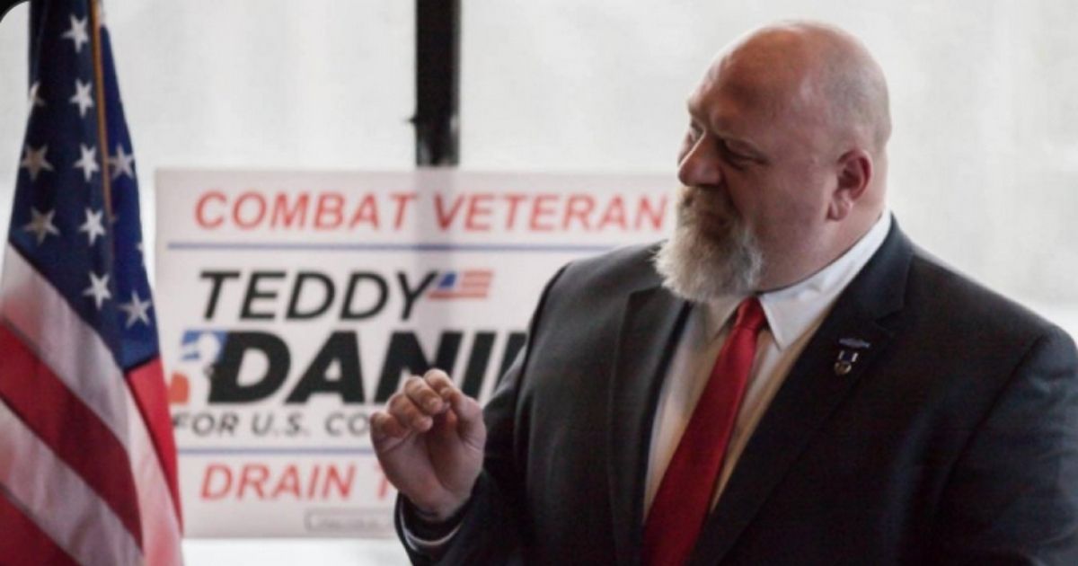 Purple Heart Recipient Locked out of Facebook for Statement on Courage Has Been Reinstated