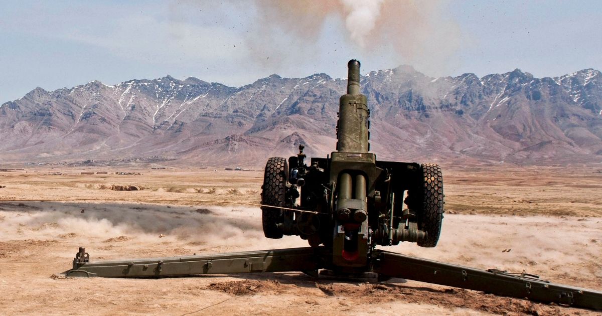 Germany Throws a Wrench in Ukrainian Defense, Blocks Transfer of Soviet-Made Howitzers
